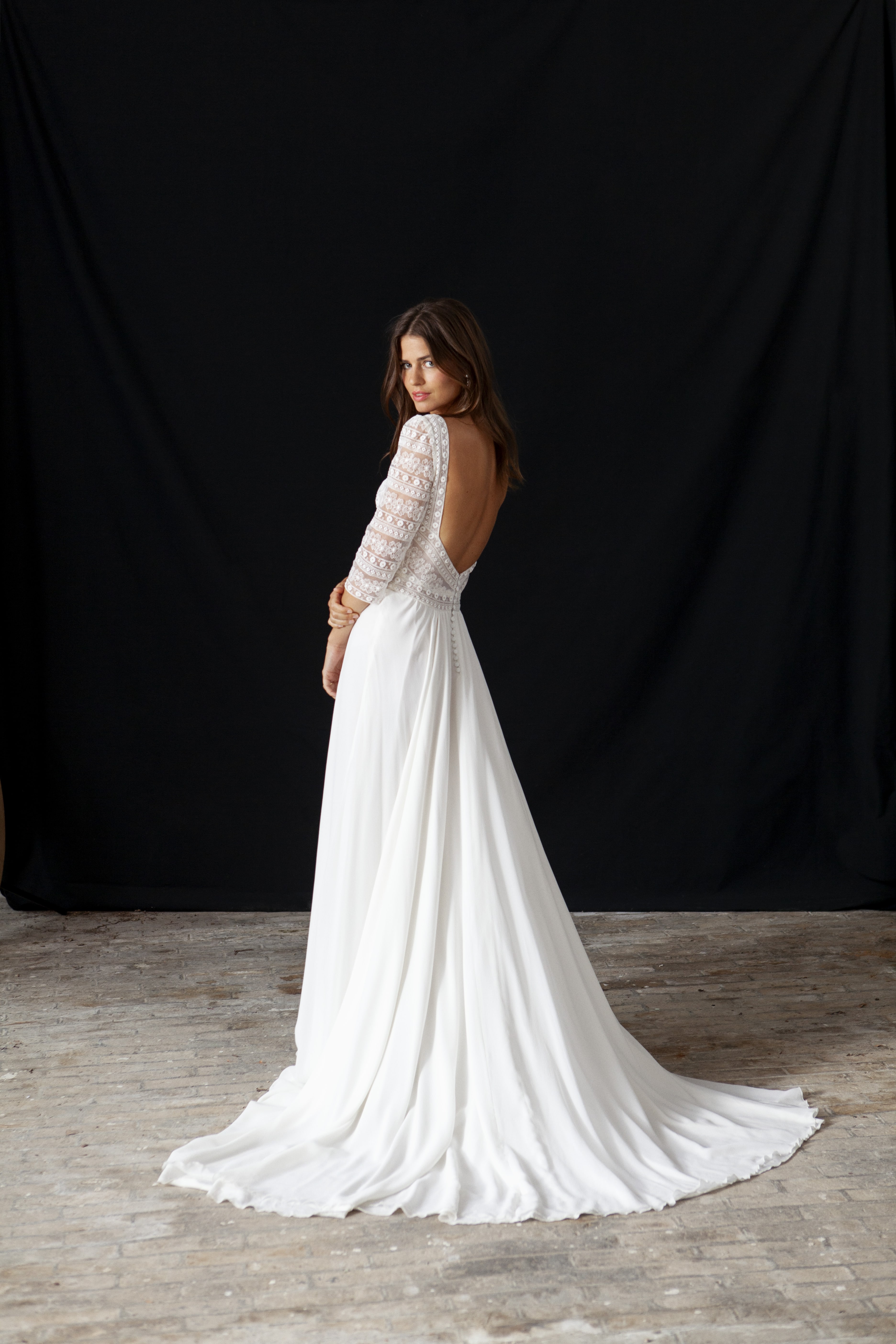 Maison Floret Sur-mesure Théodore robe dentelle coeur