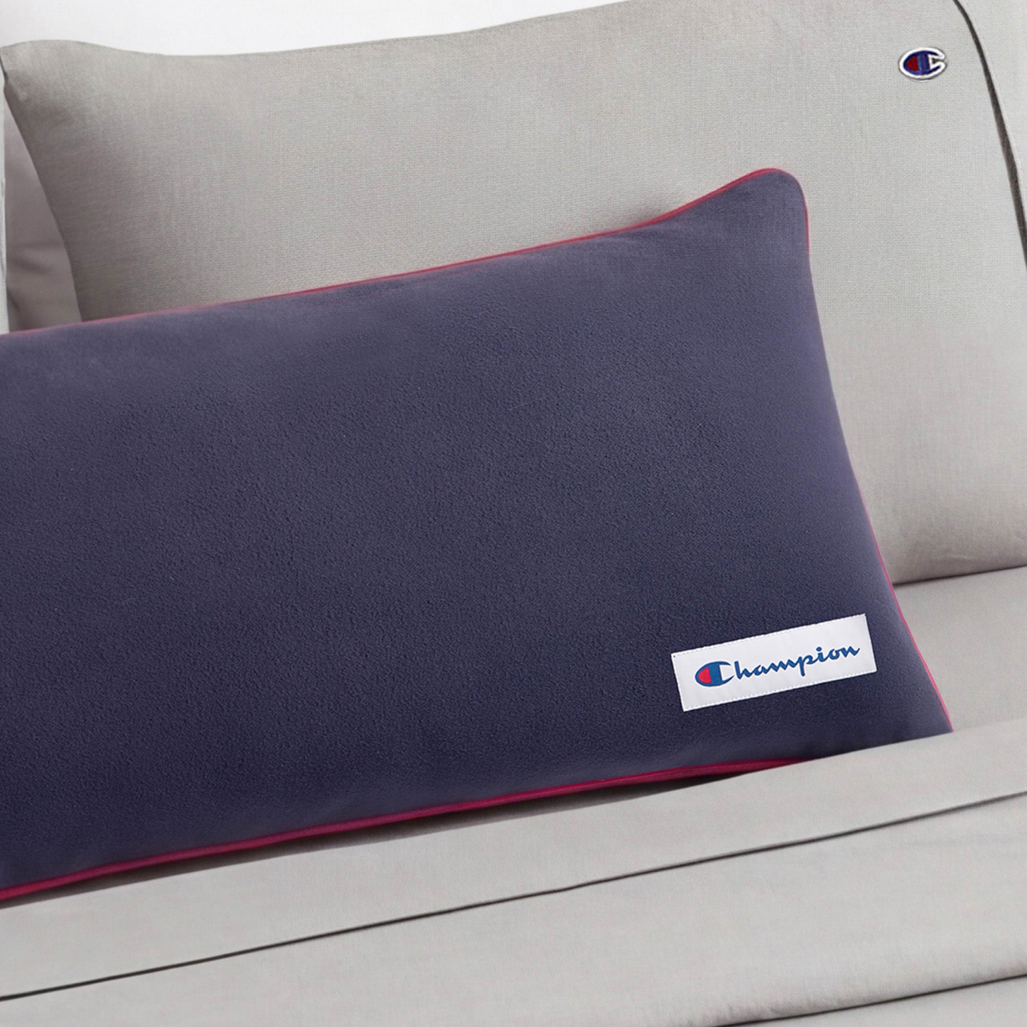 Champion Faux Wool Coussin Navy Blue 16x36