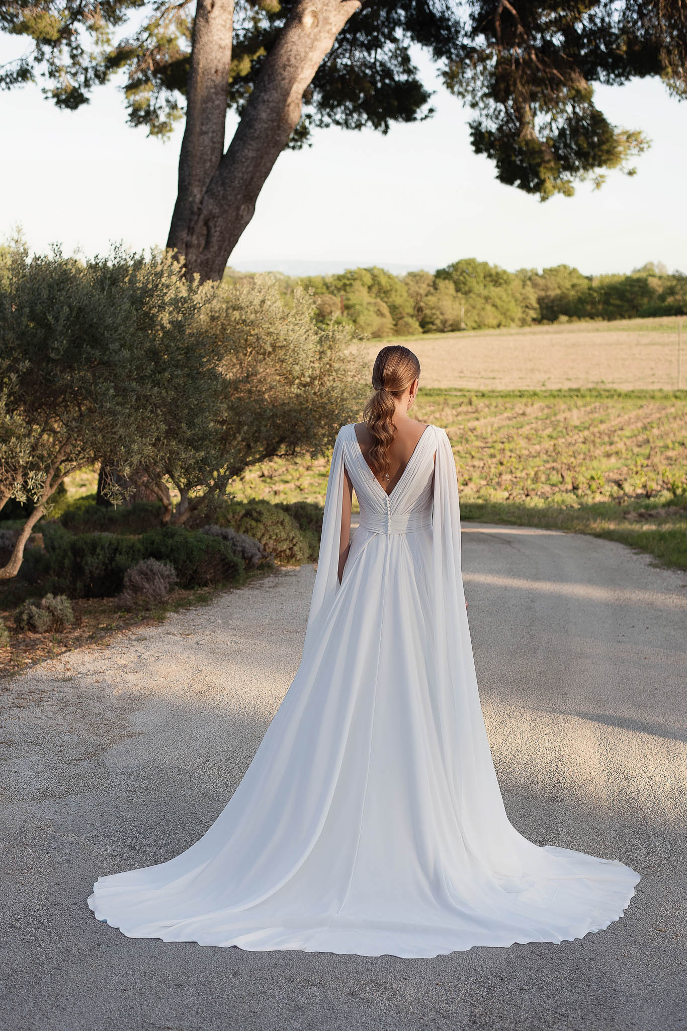 Le Jour de Notre Oui ILIOS robe de mariée fluide ivoire