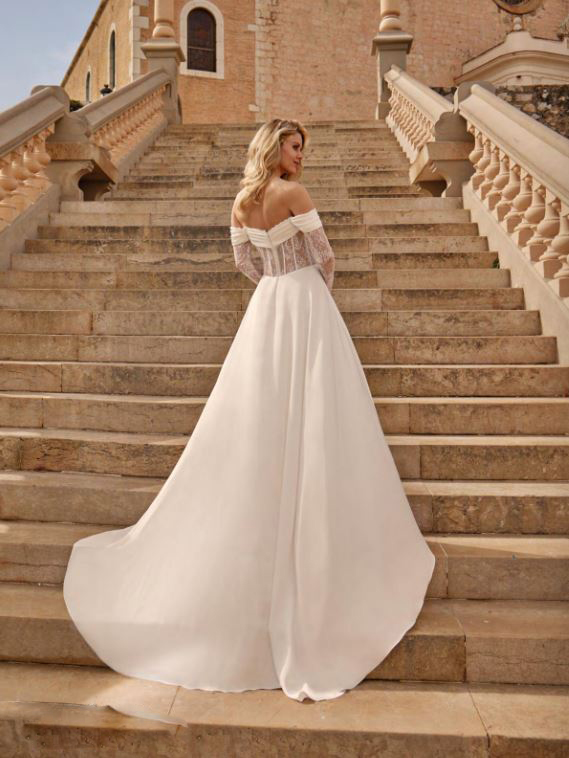 Le Jour de Notre Oui Robes de mariée ÉVY robe de mariée coupe fluide