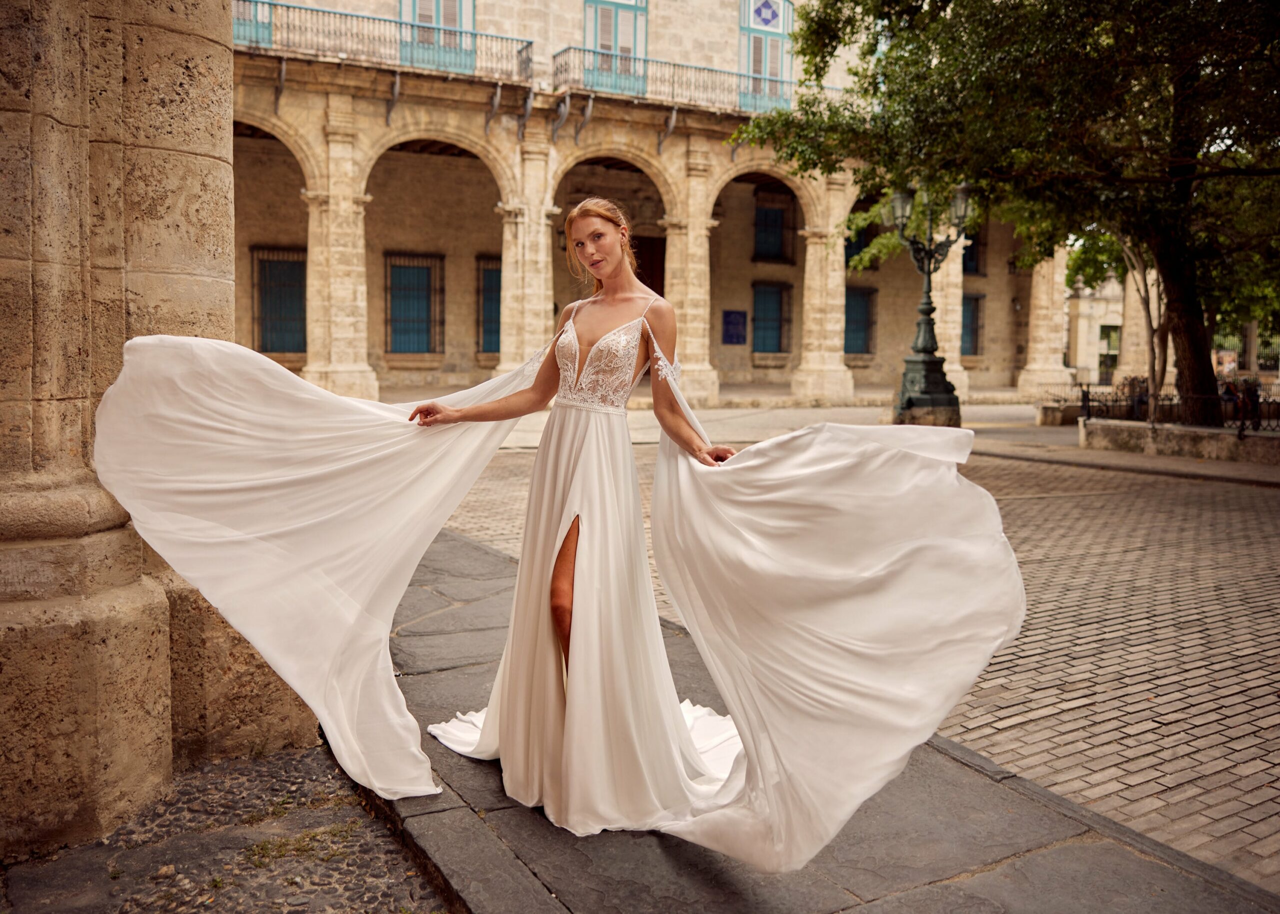 Hervé Paris Libre Lumen robe de mariée satin