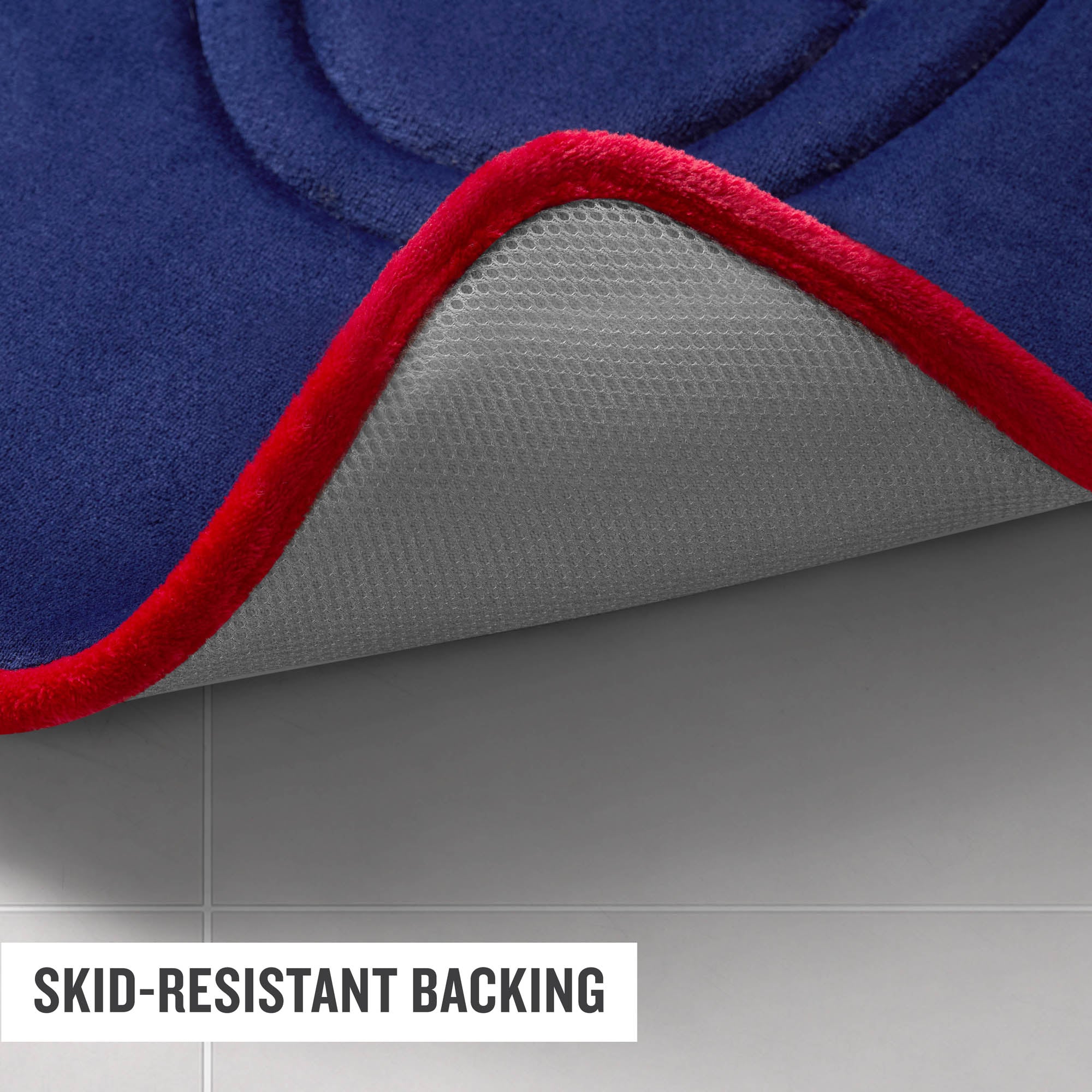 Champion Quilted Logo tapis de bain matelassé bleu foncé 17x24