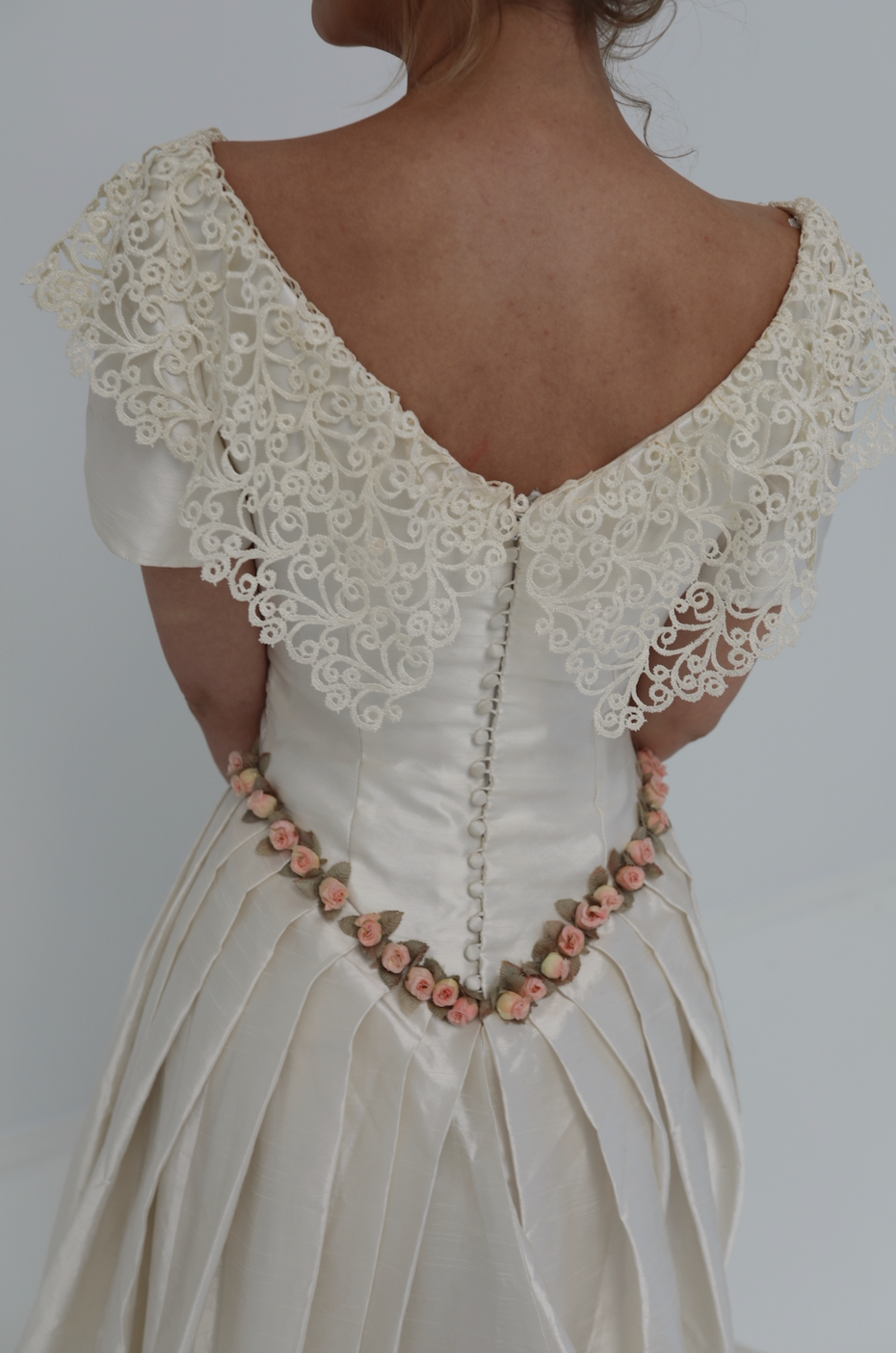 Solène Gisèle La mariée robe Mercédès soie champagne