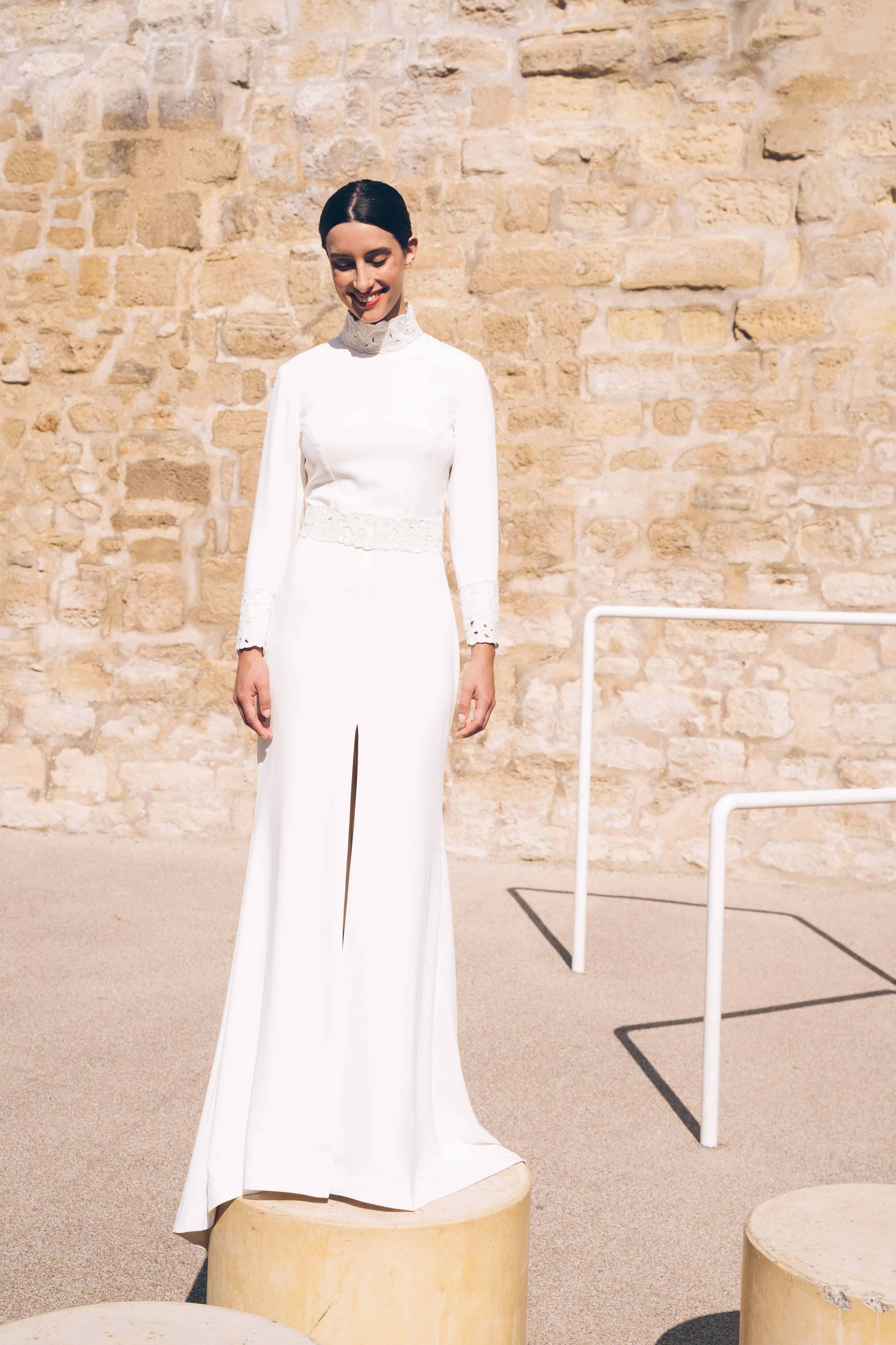 Maison Floret Sur-mesure Isaac robe de mariée crêpe fendue
