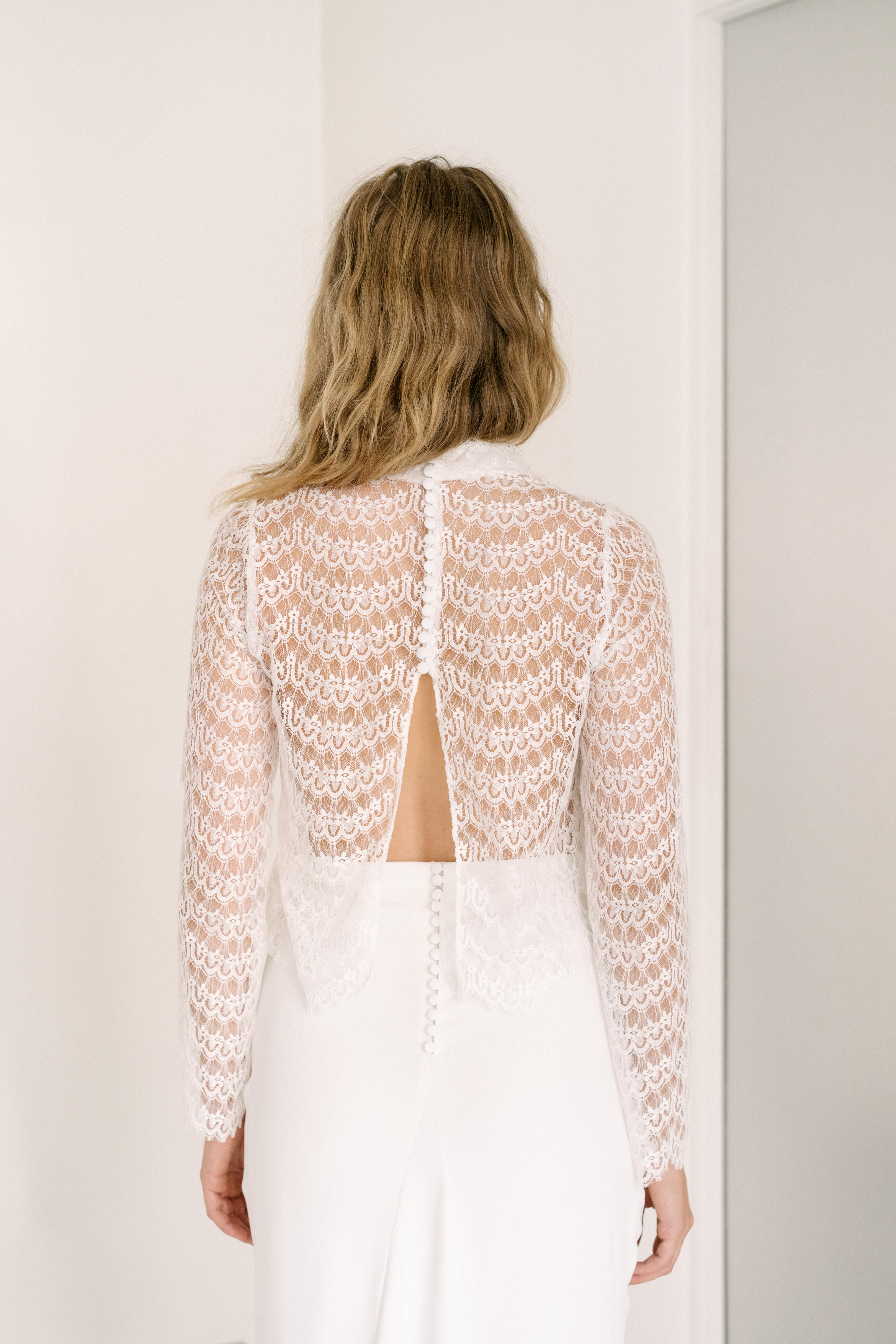 Maison Floret Jom top mariée dentelle Calais col cheminée