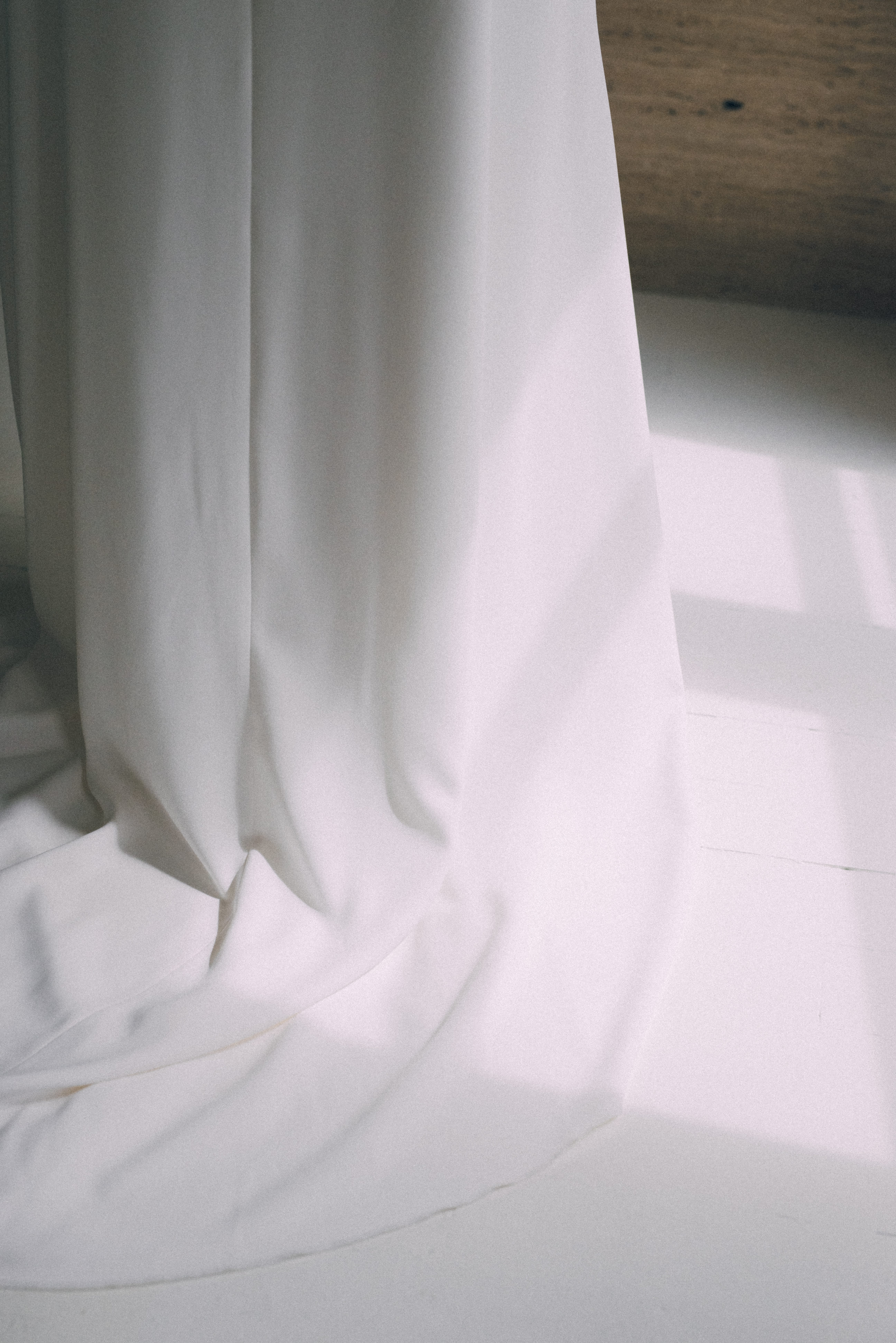 Maison Floret Keaton robe portefeuille crêpe fluide drapée