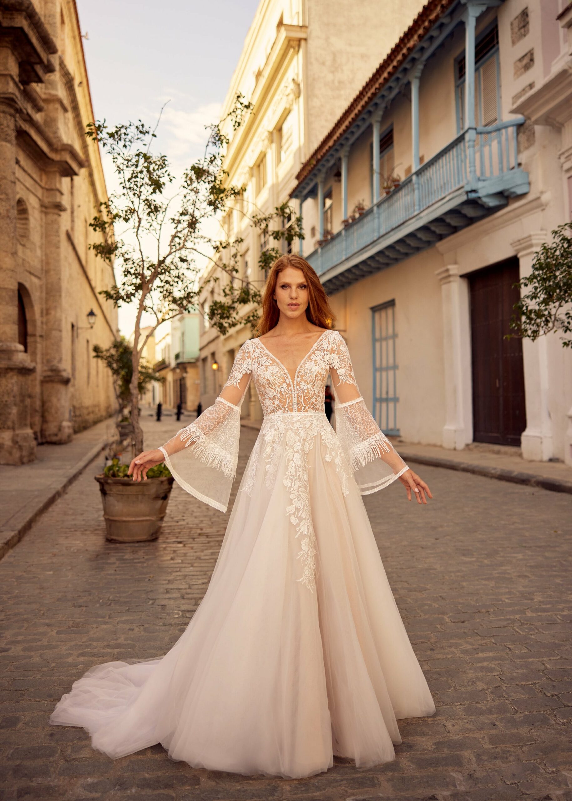 Hervé Paris Libre Lola robe de mariée ivoire légère