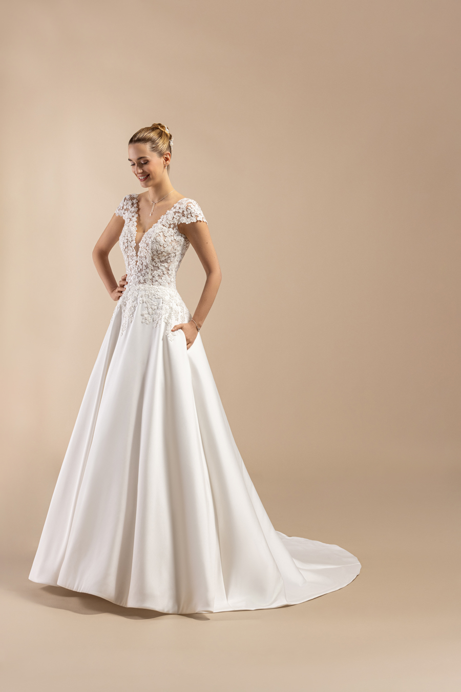 Le Jour de Notre Oui Bronze robe de mariée longue bronze