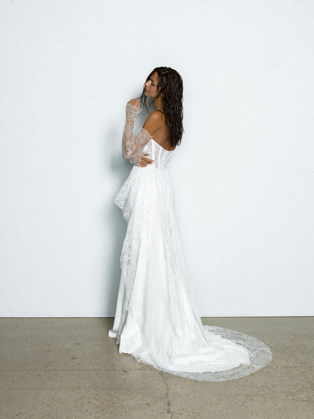 Rime Arodaky Bridal Hypnotic robe dentelle traîne
