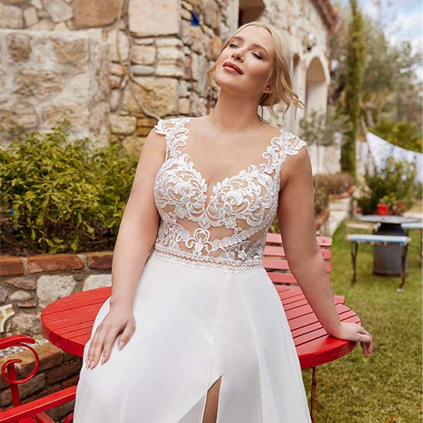 Hervé Paris My Freedom Ardeche robe de mariée dentelle fendue
