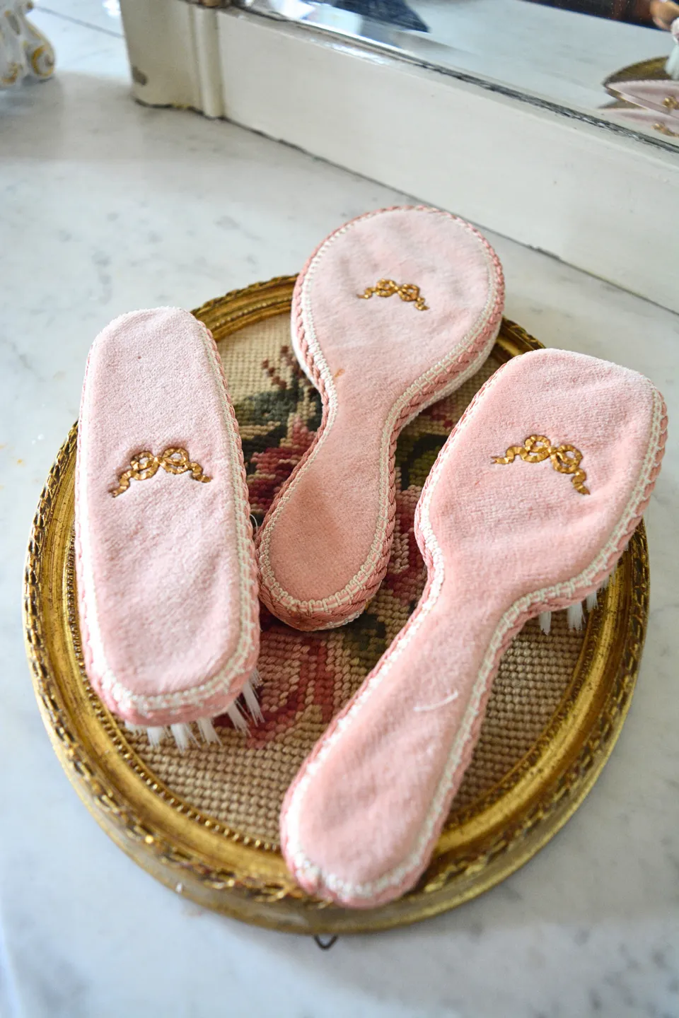 Solène Gisèle Nécessaires Coiffure Set Velours Rose Brosse
