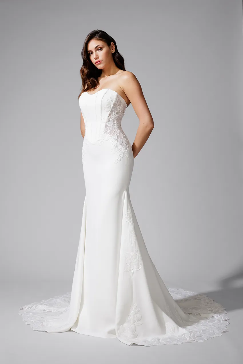 Le Jour de Notre Oui DONATELLE robe de mariée dentelle ivoire