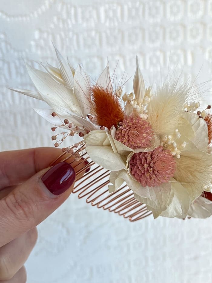 Le Jour de Notre Oui Julie peigne cheveux mariage