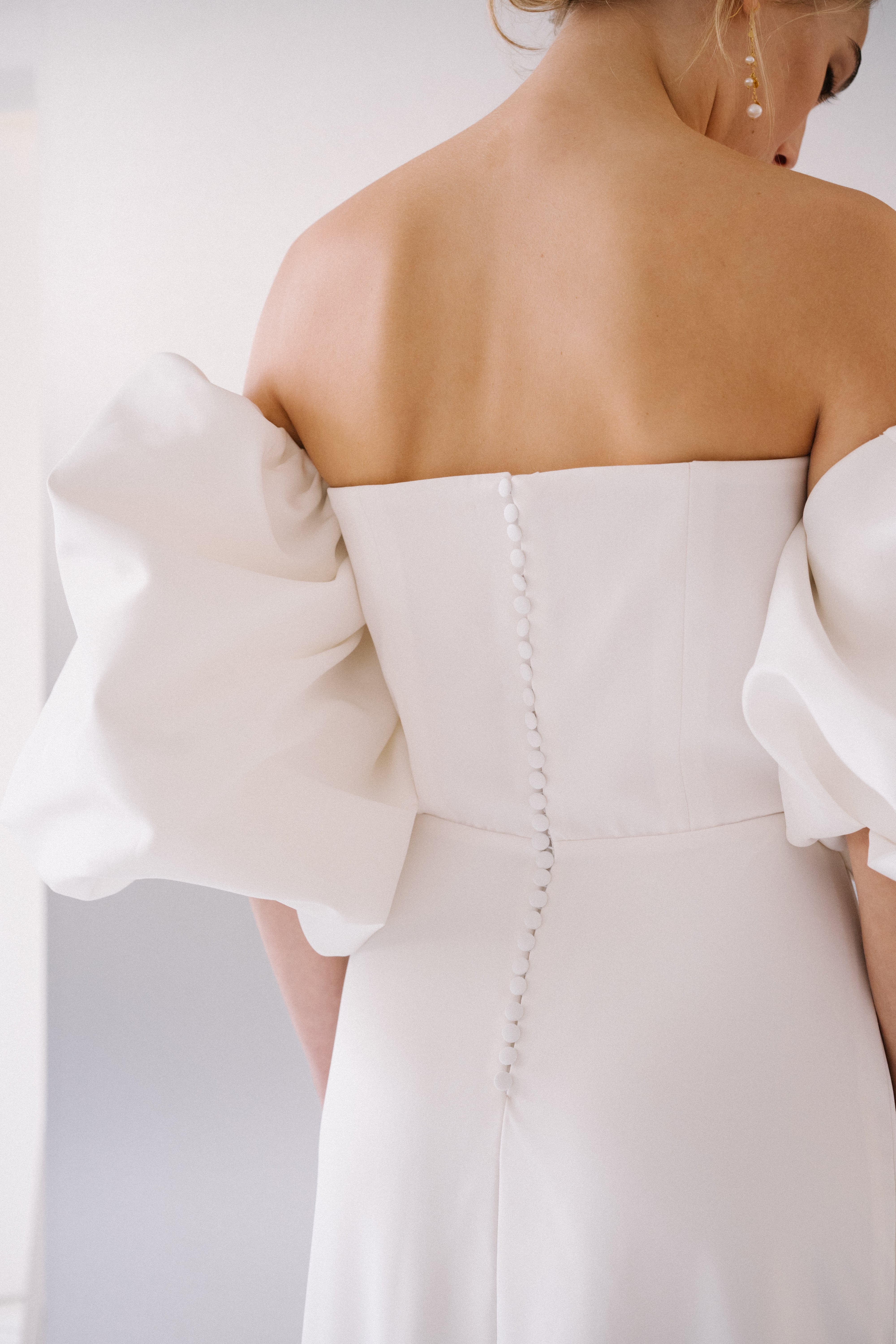 Maison Floret Sur-mesure Magnus avec manches robe bustier crêpe