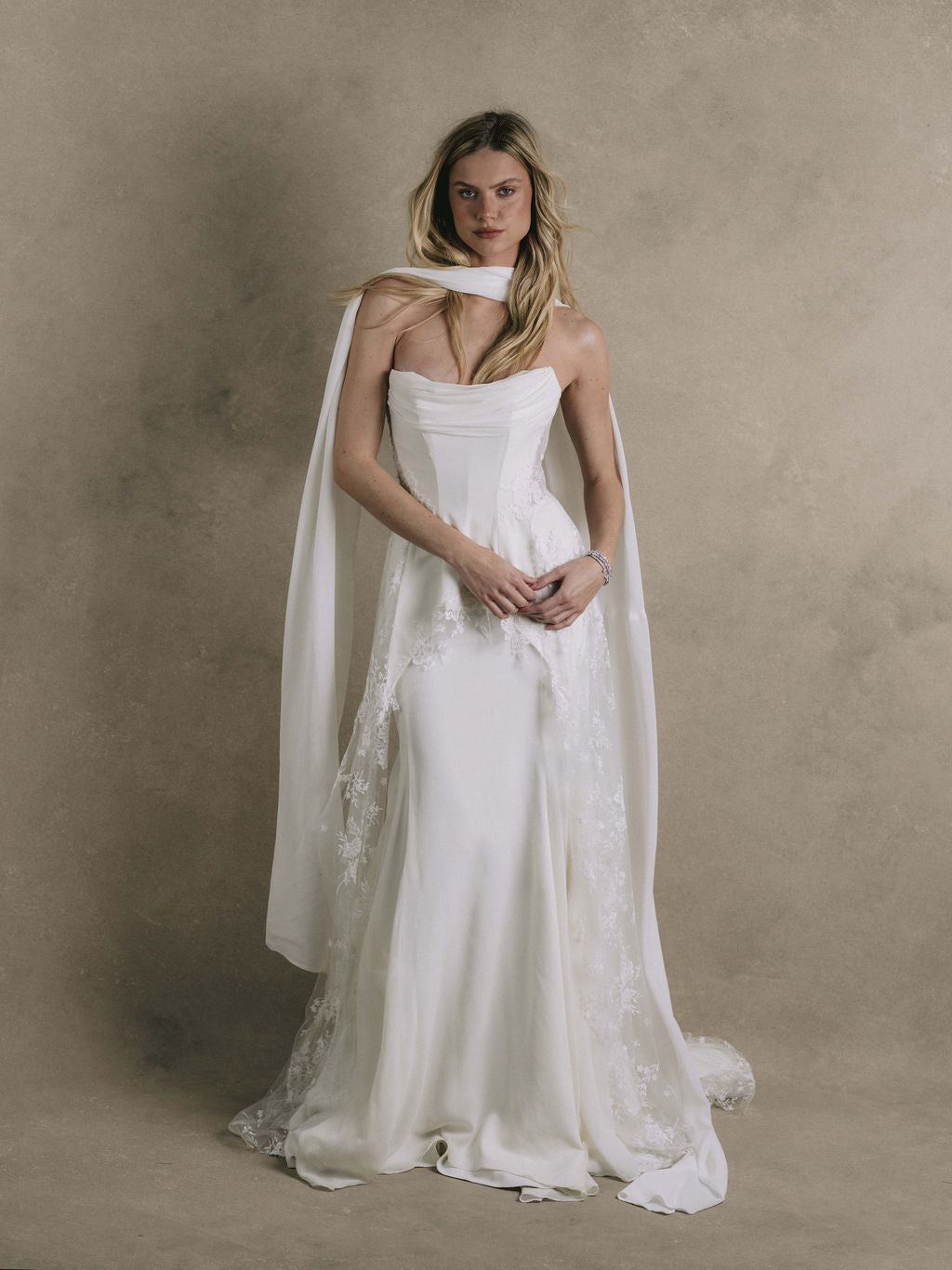 Rime Arodaky Bridal Scarlett robe de mariée corset traîne