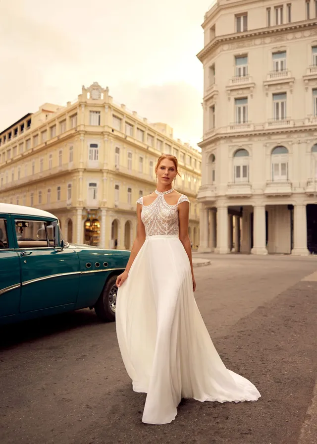 Hervé Paris Libre Leah robe de mariée ivoire fluide