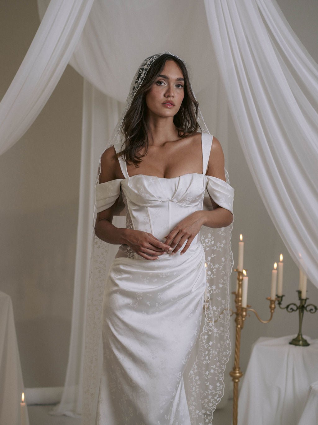 Rime Arodaky Bridal Del Rey robe de mariée satin jacquard