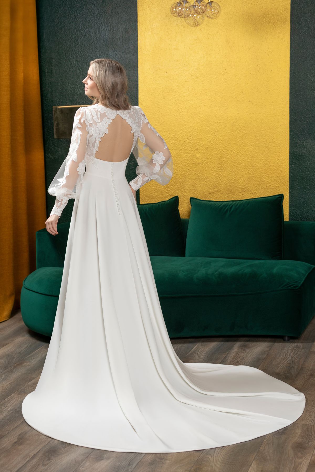 Le Jour de Notre Oui Démi robe de mariée courte trapèze