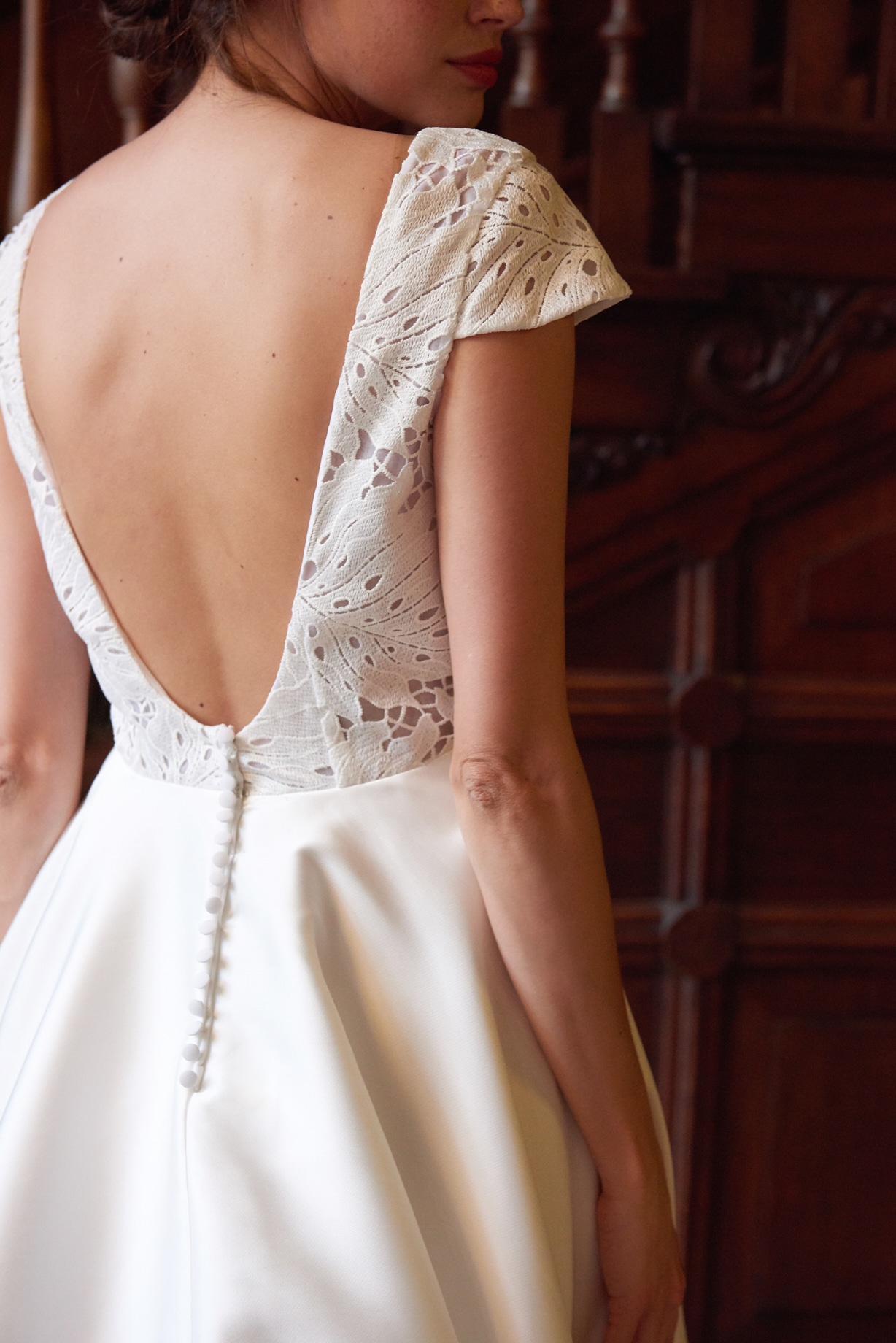 Maison Floret Sur-mesure Charlie robe de mariée guipure soie