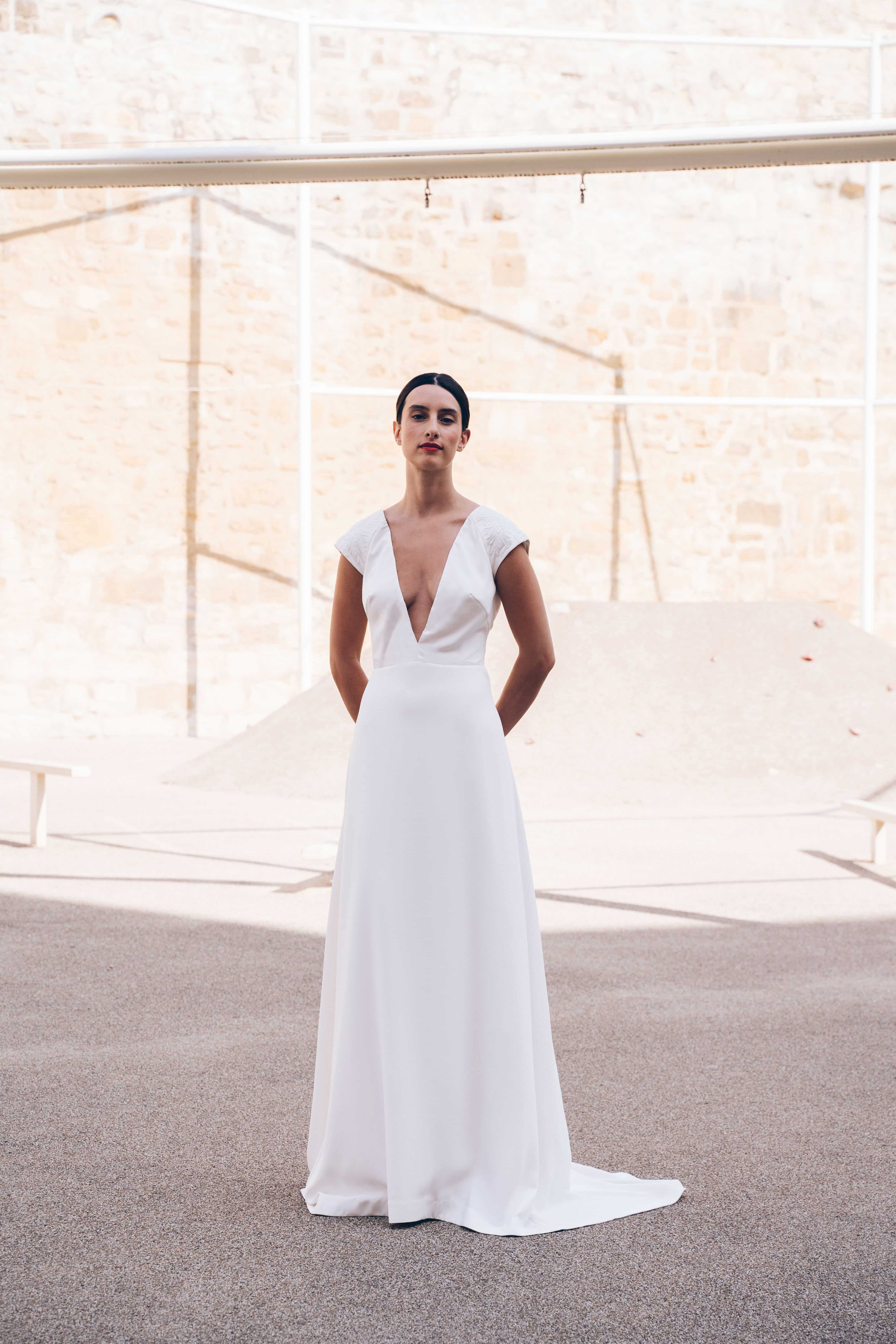 Maison Floret Sur-mesure Jonas robe de mariée crêpe brodée