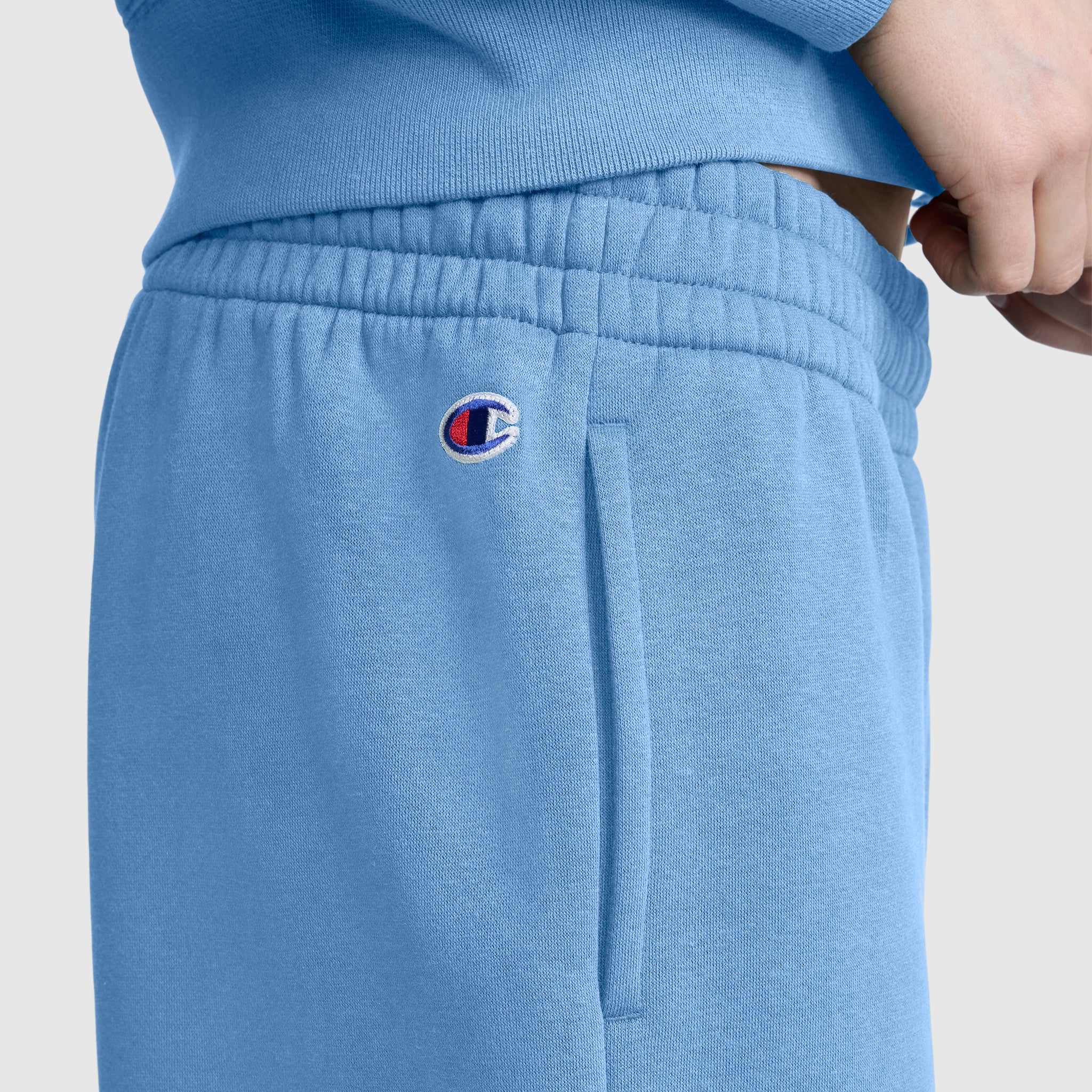 Champion Powerblend Oversized Sweatpants C Logo jogging femme Bleu Riviera