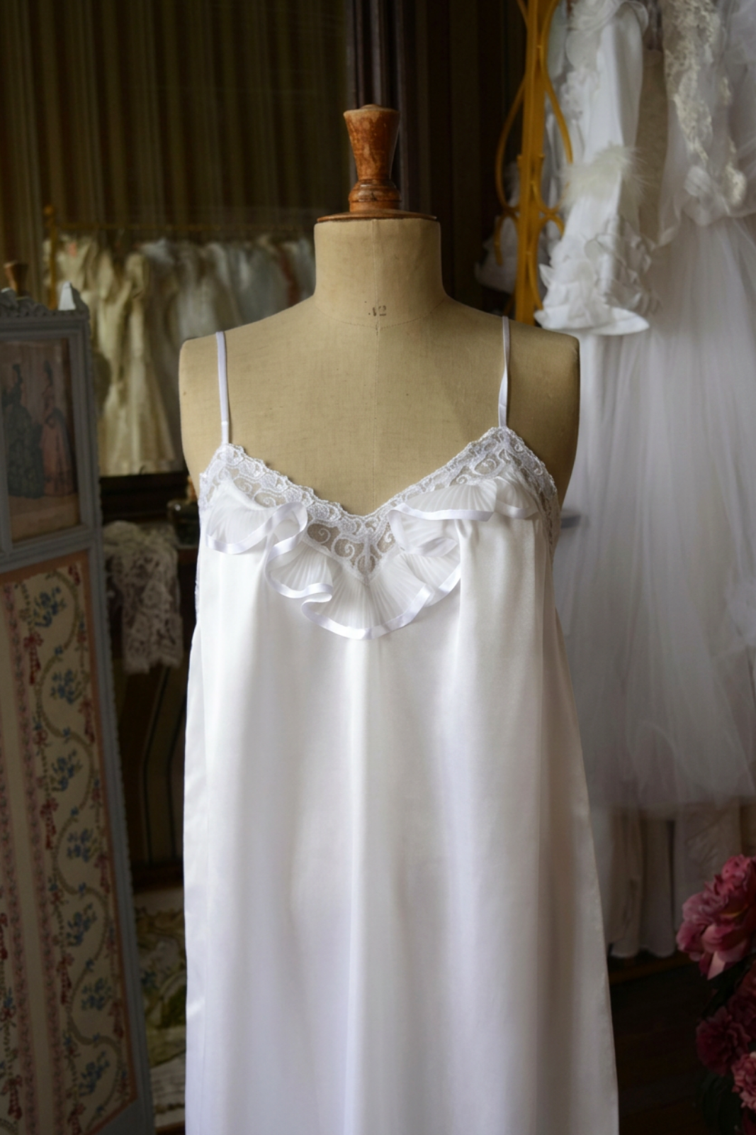 Solène Gisèle Déshabillés ensemble nuit satin blanc vintage