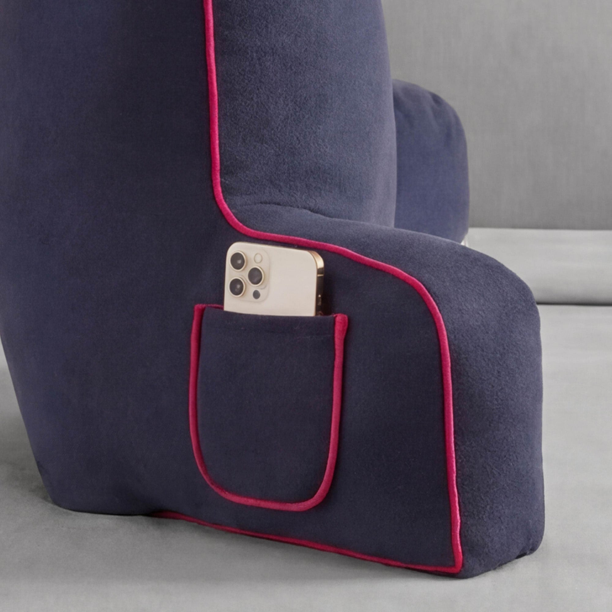 Champion Coussin de lecture fausse laine bleu marine