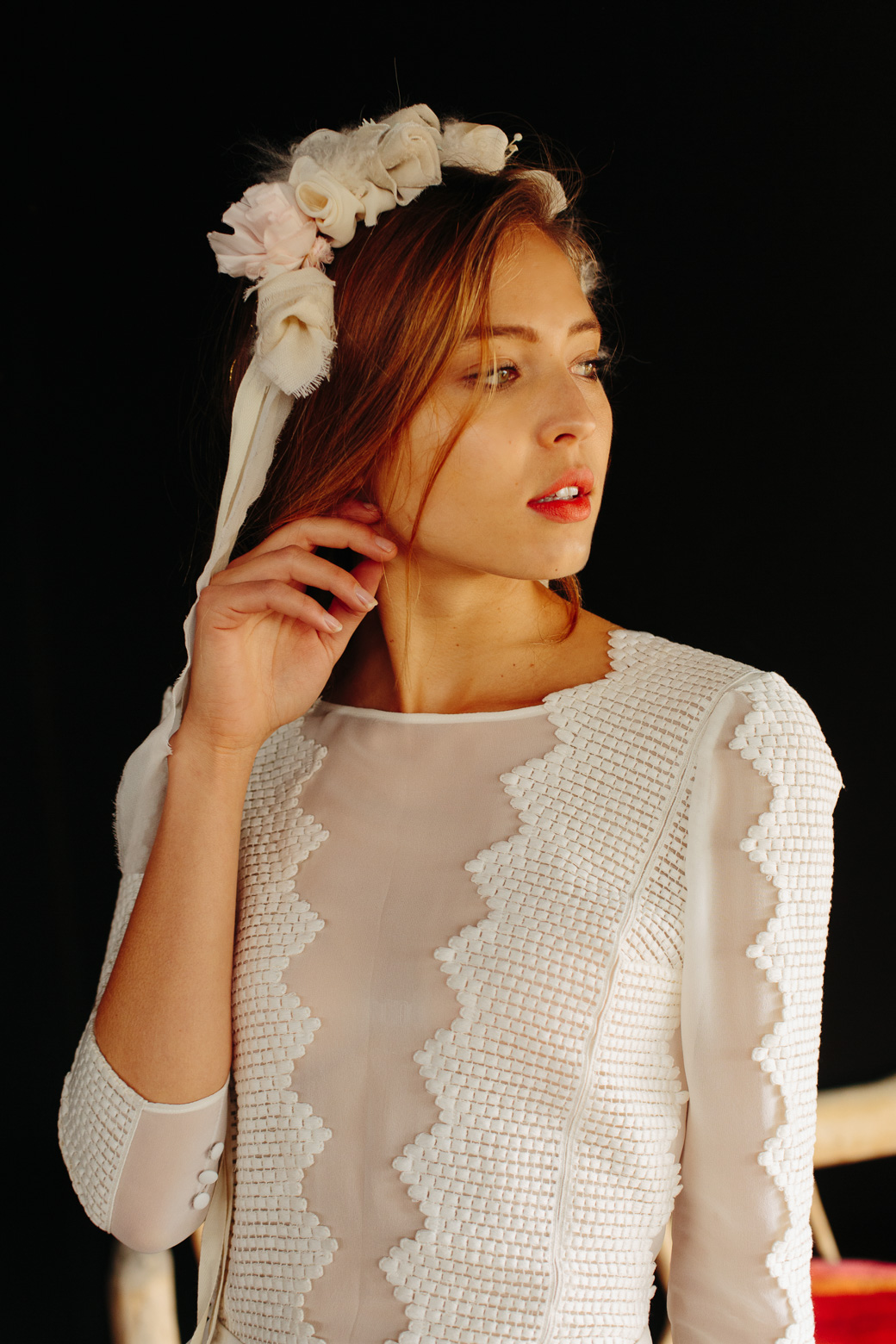 Maison Floret Sur-mesure Gary robe de mariée crêpe broderie
