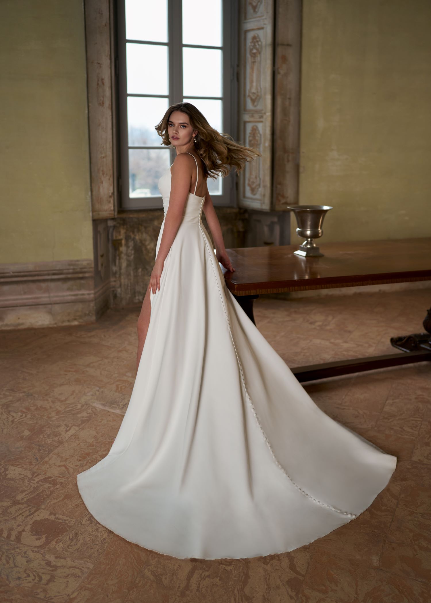 Hervé Paris Novel Niam robe de mariée moderne