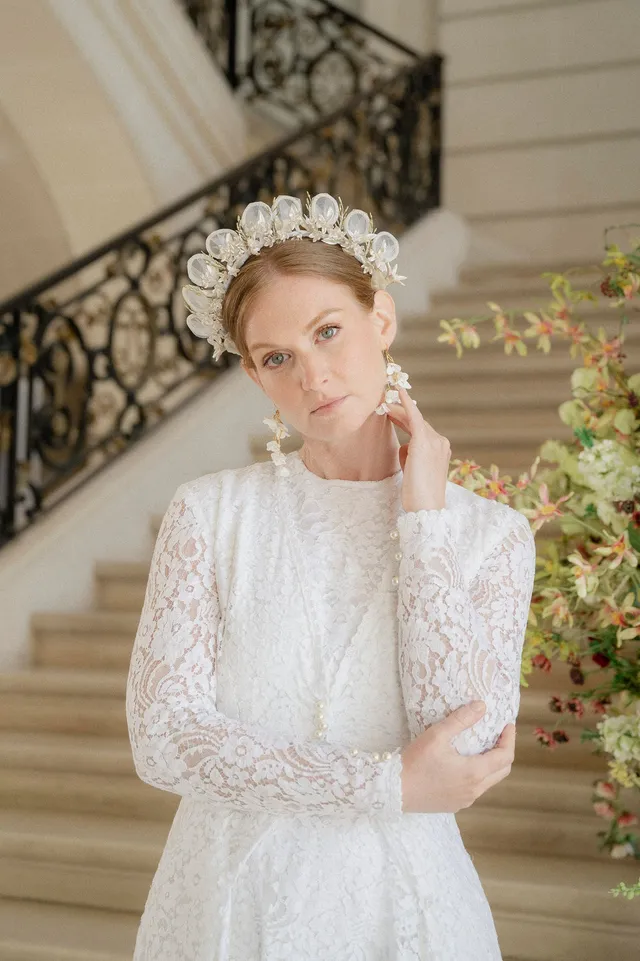Solène Gisèle Aurore couronne mariée fleurs cire blanc nacré