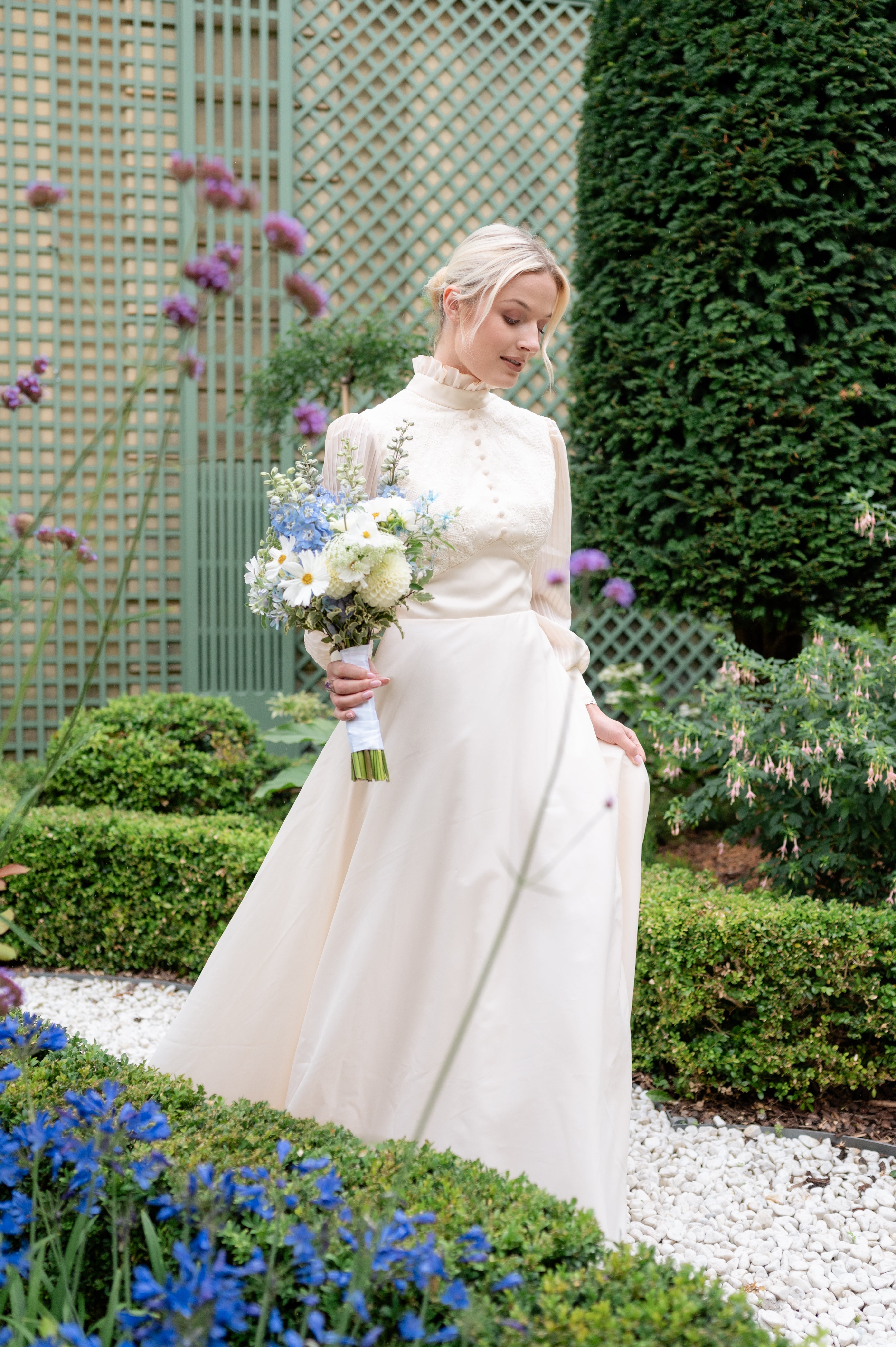 Solène Gisèle La mariée Ondine robe champagne soie 36