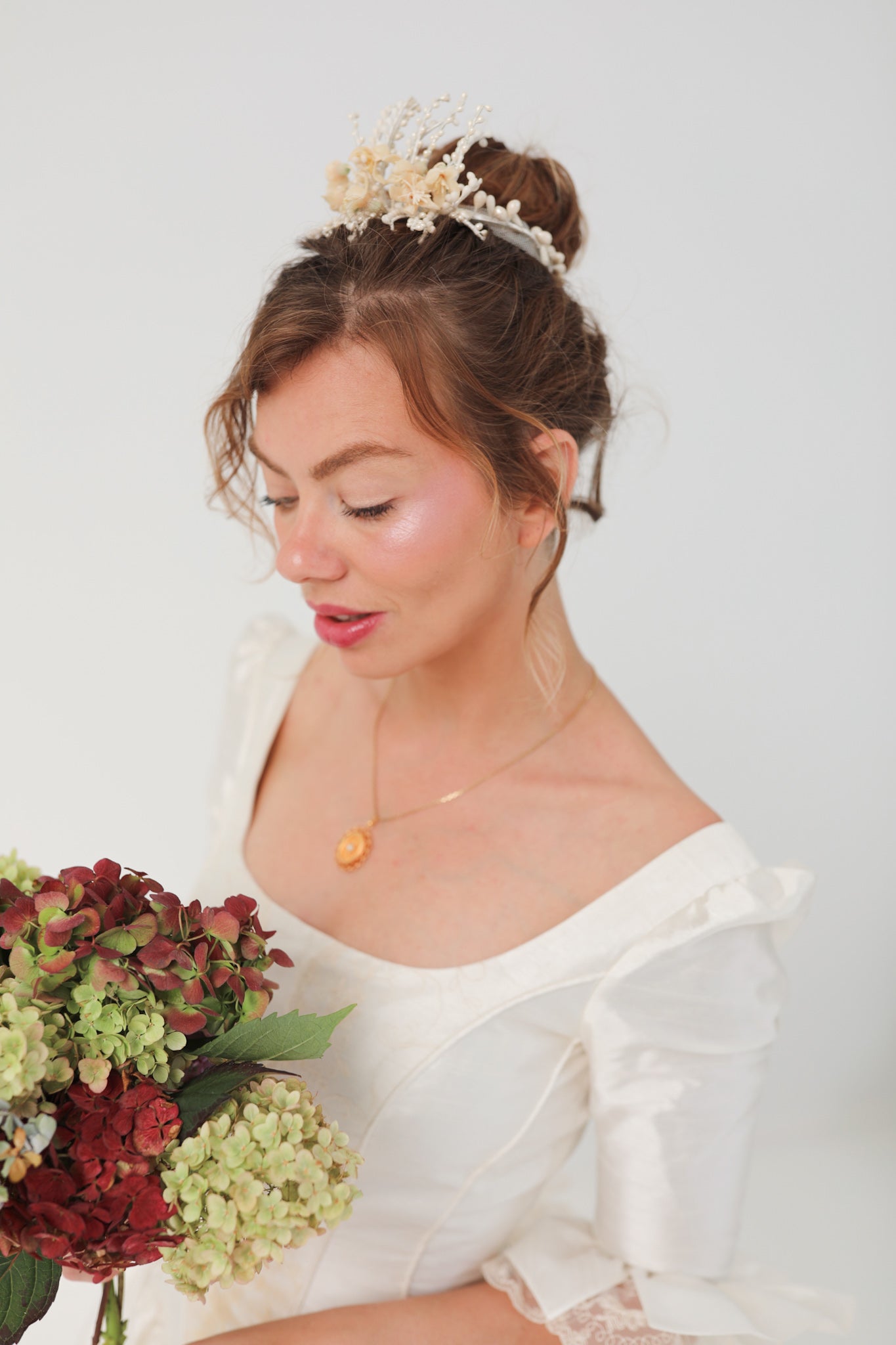 Solène Gisèle Couronne Flora cire crème pour chignon