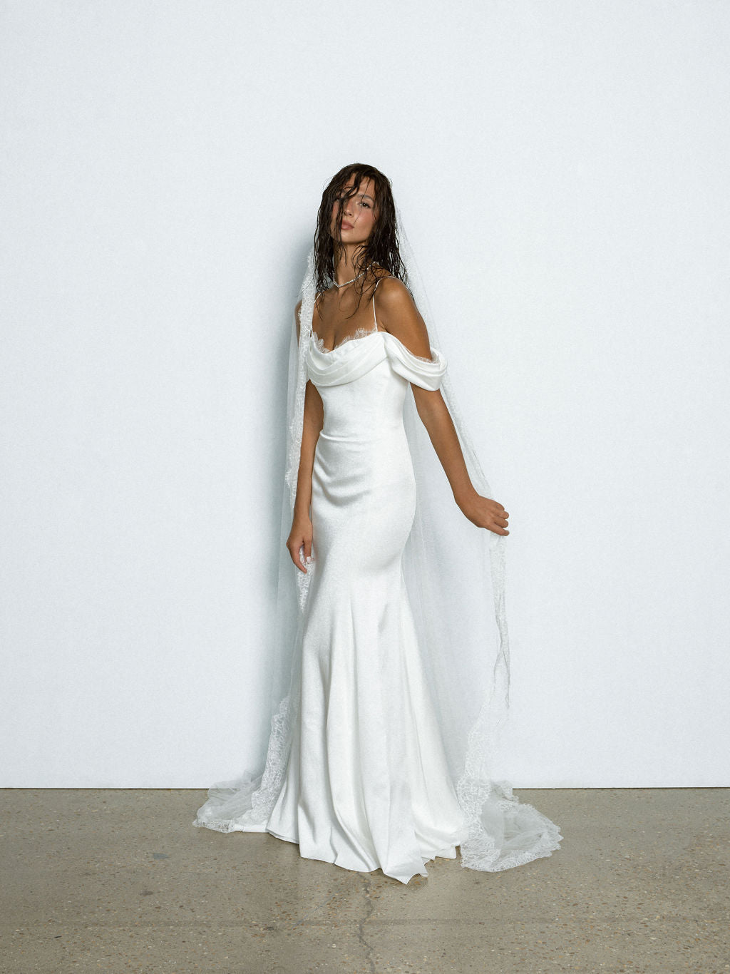 Rime Arodaky Bridal Venus robe mariée satin traîne