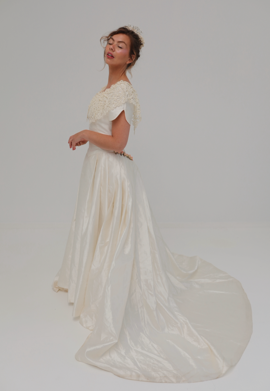 Solène Gisèle La mariée robe Mercédès soie champagne
