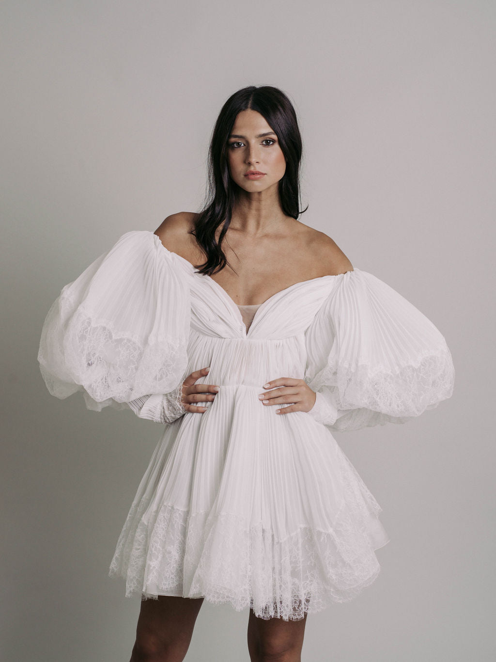 Rime Arodaky Bridal Universe robe mariée plissé dentelle