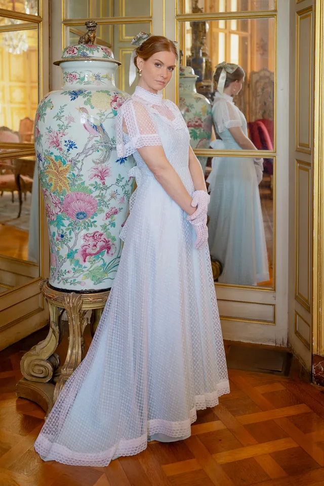 Solène Gisèle La mariée robe Penelope 36 plumetis blanc bleu