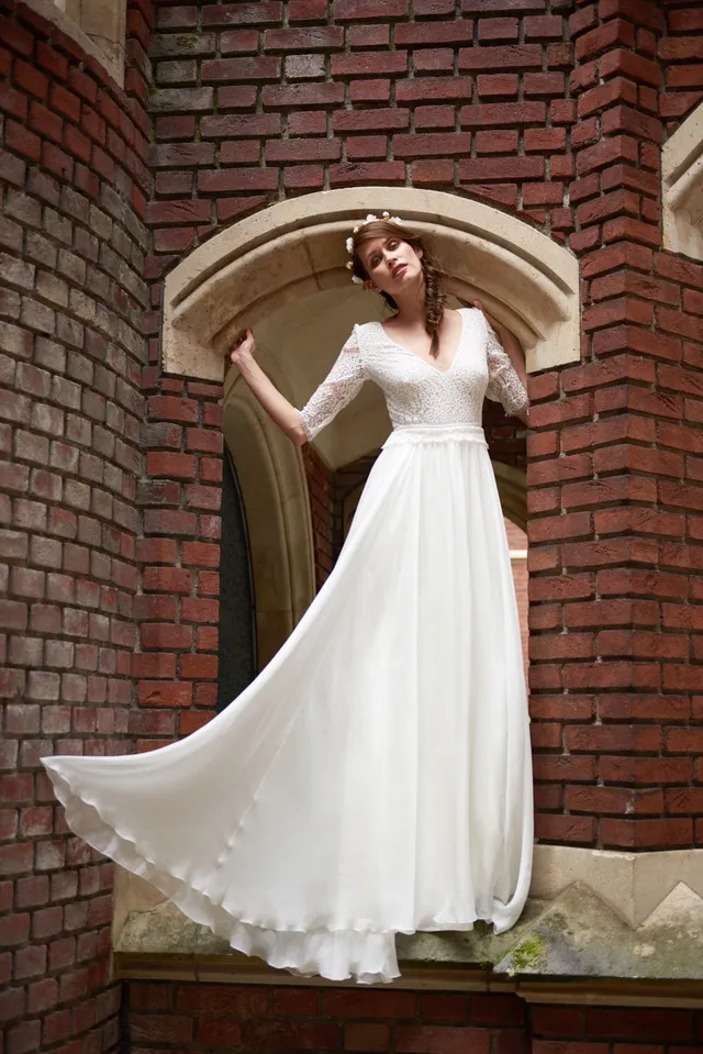 Maison Floret Sur-mesure Marius robe dentelle basque