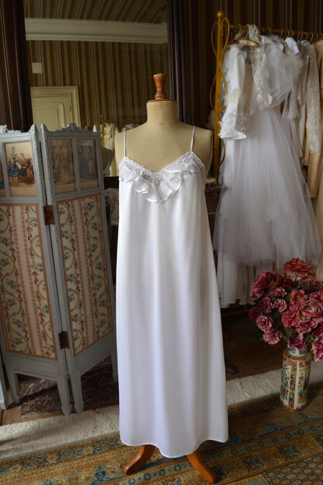 Solène Gisèle Déshabillés ensemble nuit satin blanc vintage