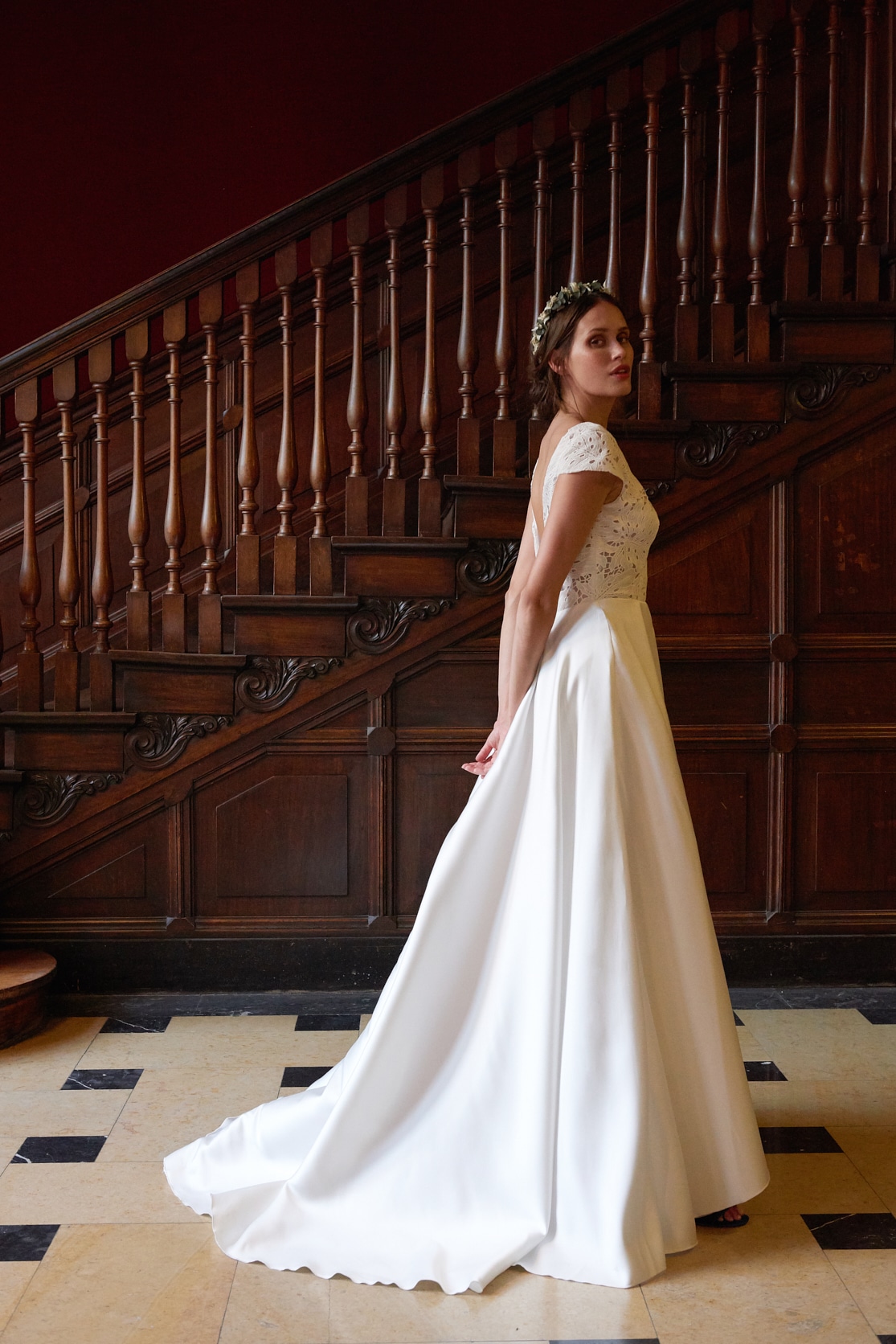 Maison Floret Sur-mesure Charlie robe de mariée guipure soie