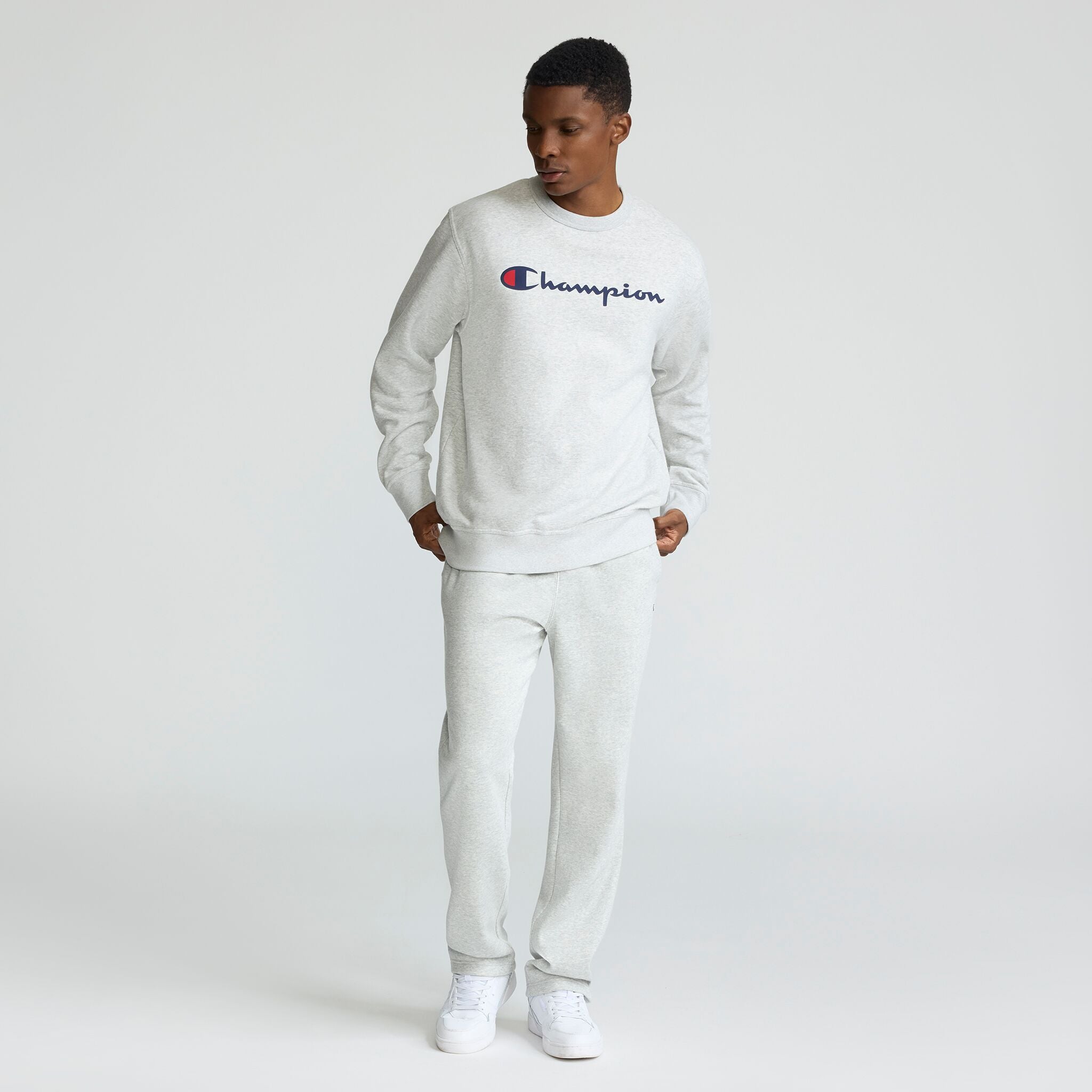 Champion Powerblend Script Logo Sweat Gris coupe standard