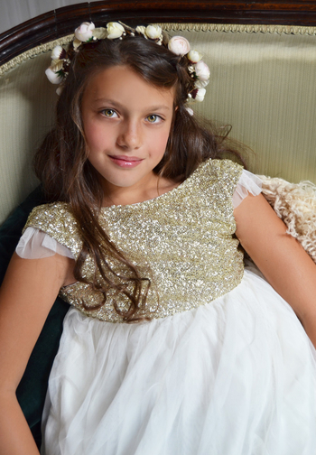 Le Jour de Notre Oui Stella robe enfant or cérémonie