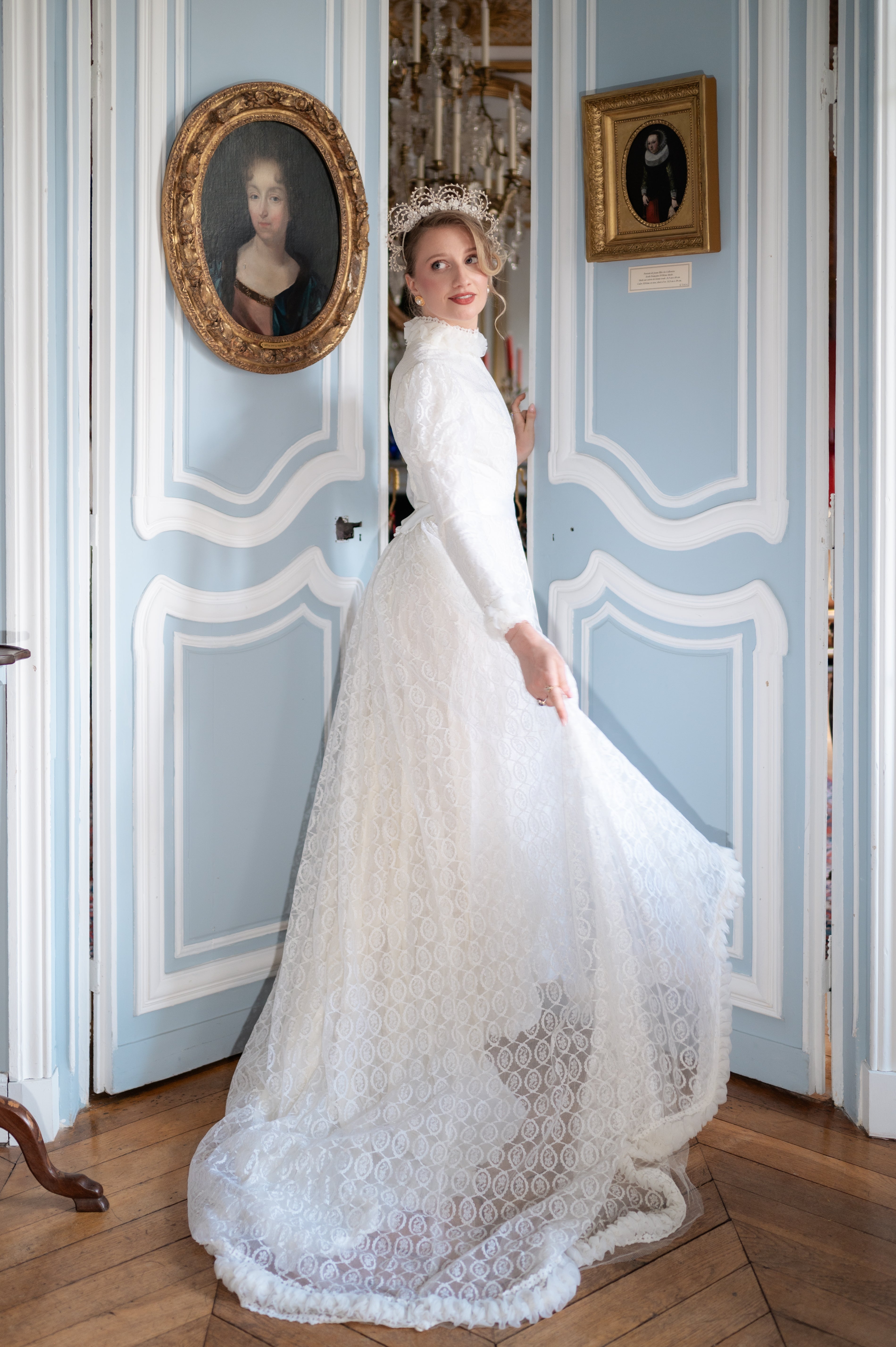 Solène Gisèle La mariée Henriette robe de mariée dentelle 36 traîne