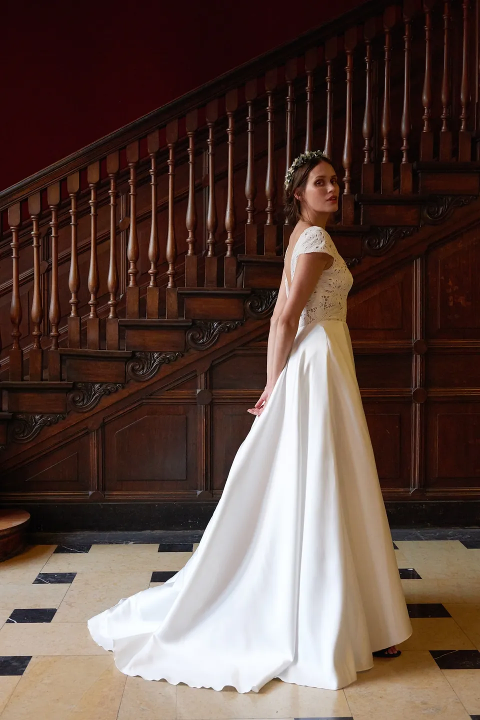 Maison Floret Sur-mesure Charlie robe de mariée guipure soie