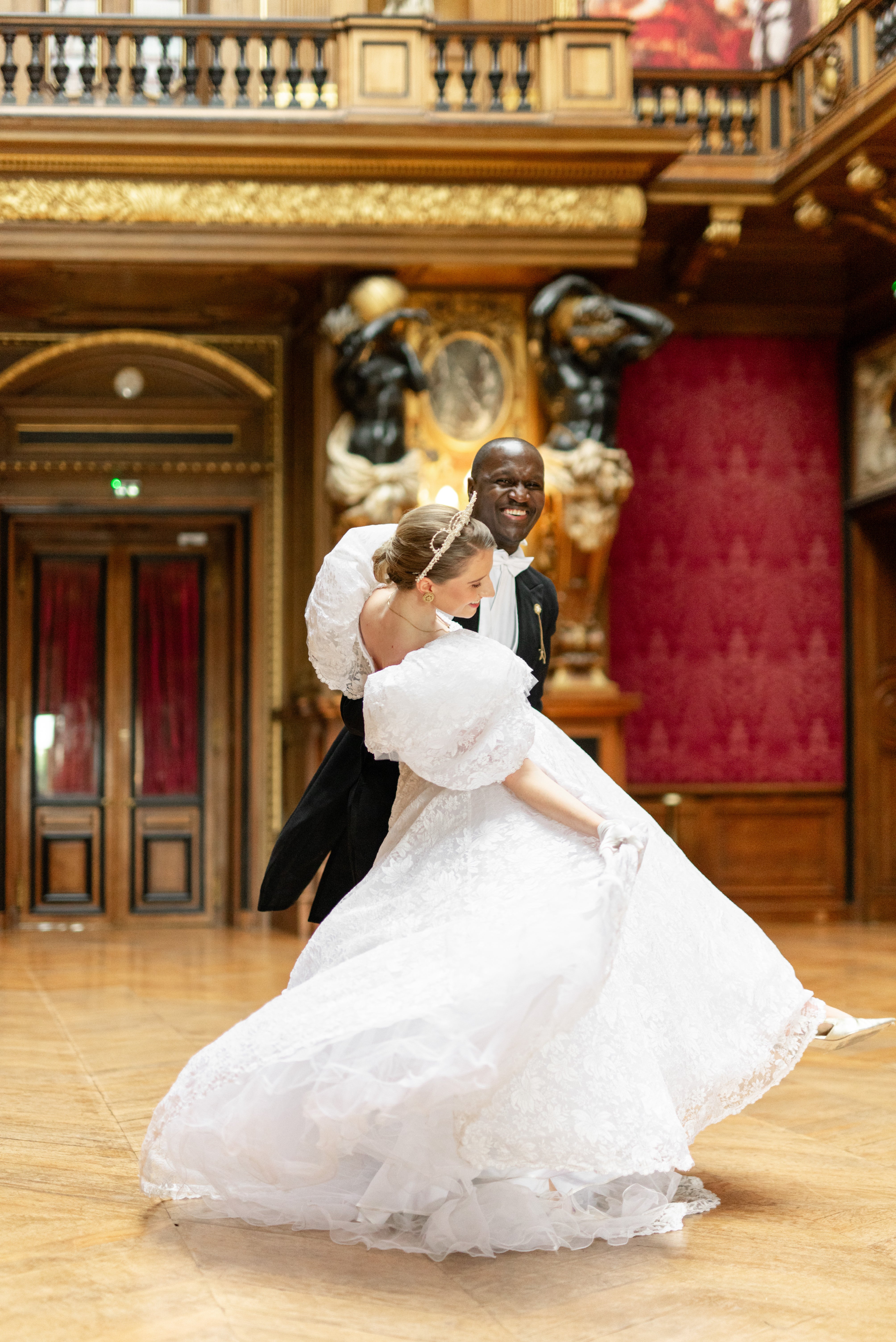 Solène Gisèle La mariée Honorine robe de mariée blanc dentelle perlée