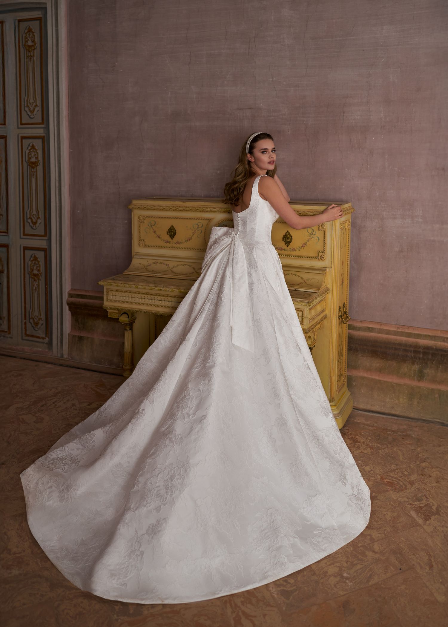 Hervé Paris Novel Collection Neela robe de mariée longue