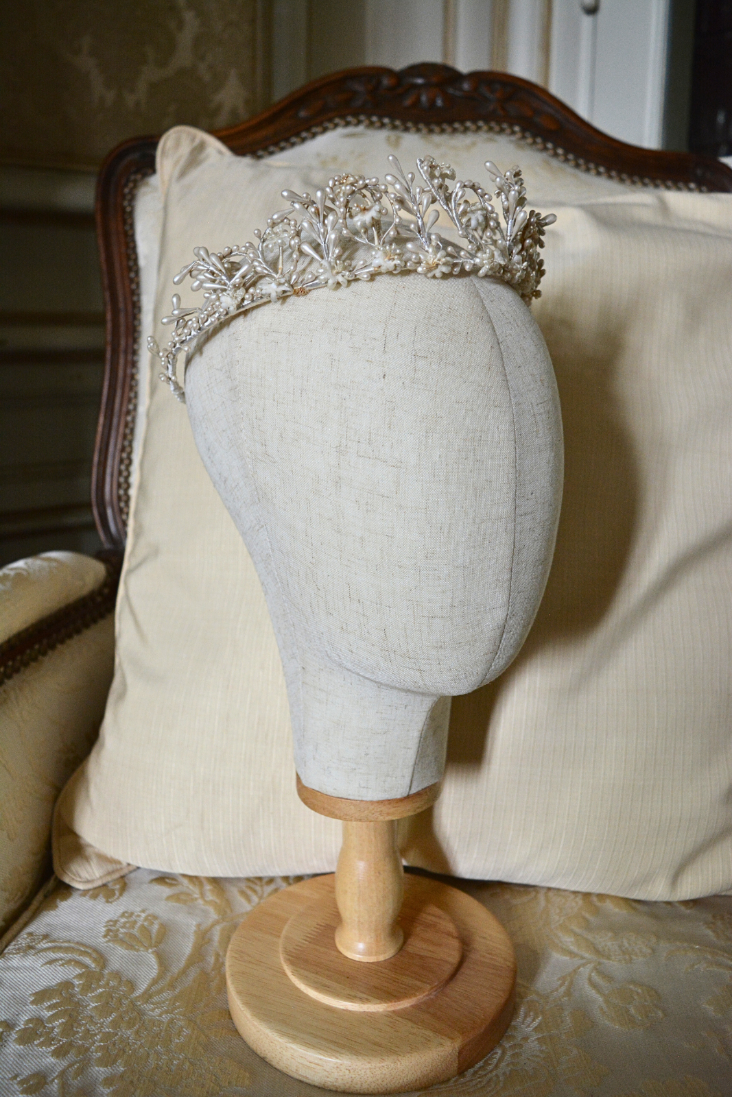 Solène Gisèle Les couronnes Couronne de Mariée coiffe perles