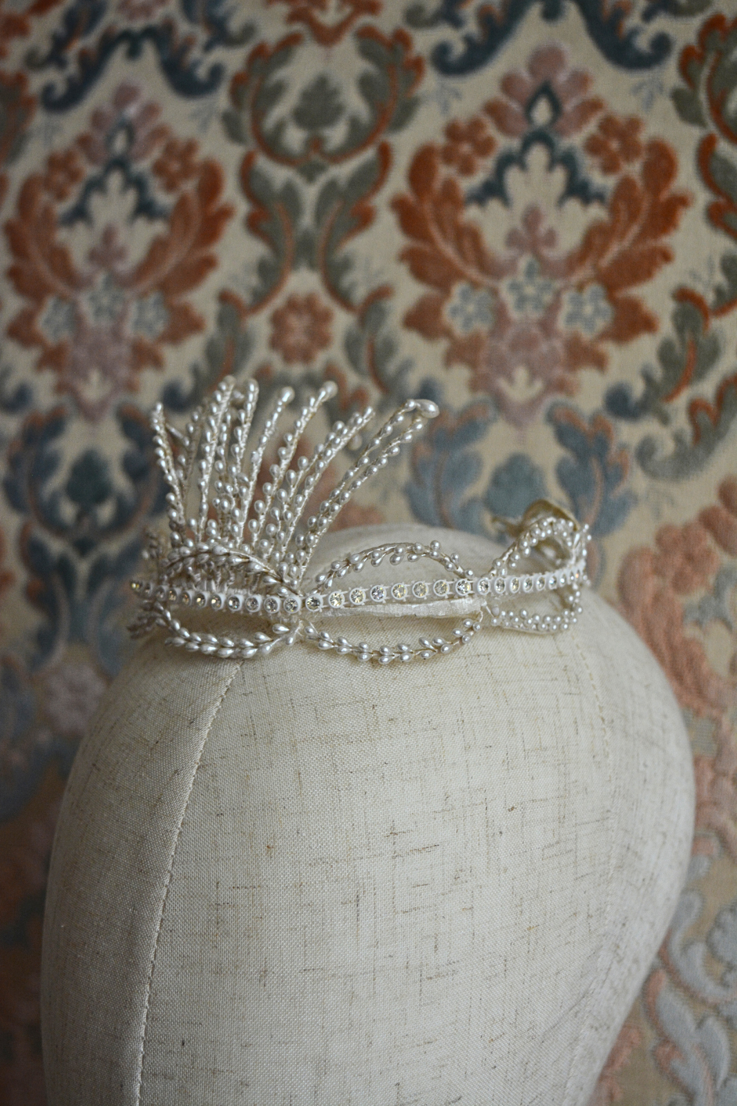Solène Gisèle Couronne de mariée vintage cire et strass