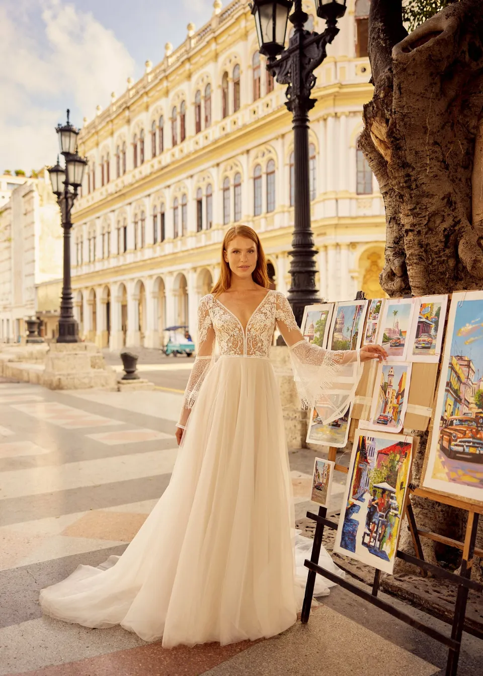 Hervé Paris Libre Collection Lola-A robe de mariée cérémonie