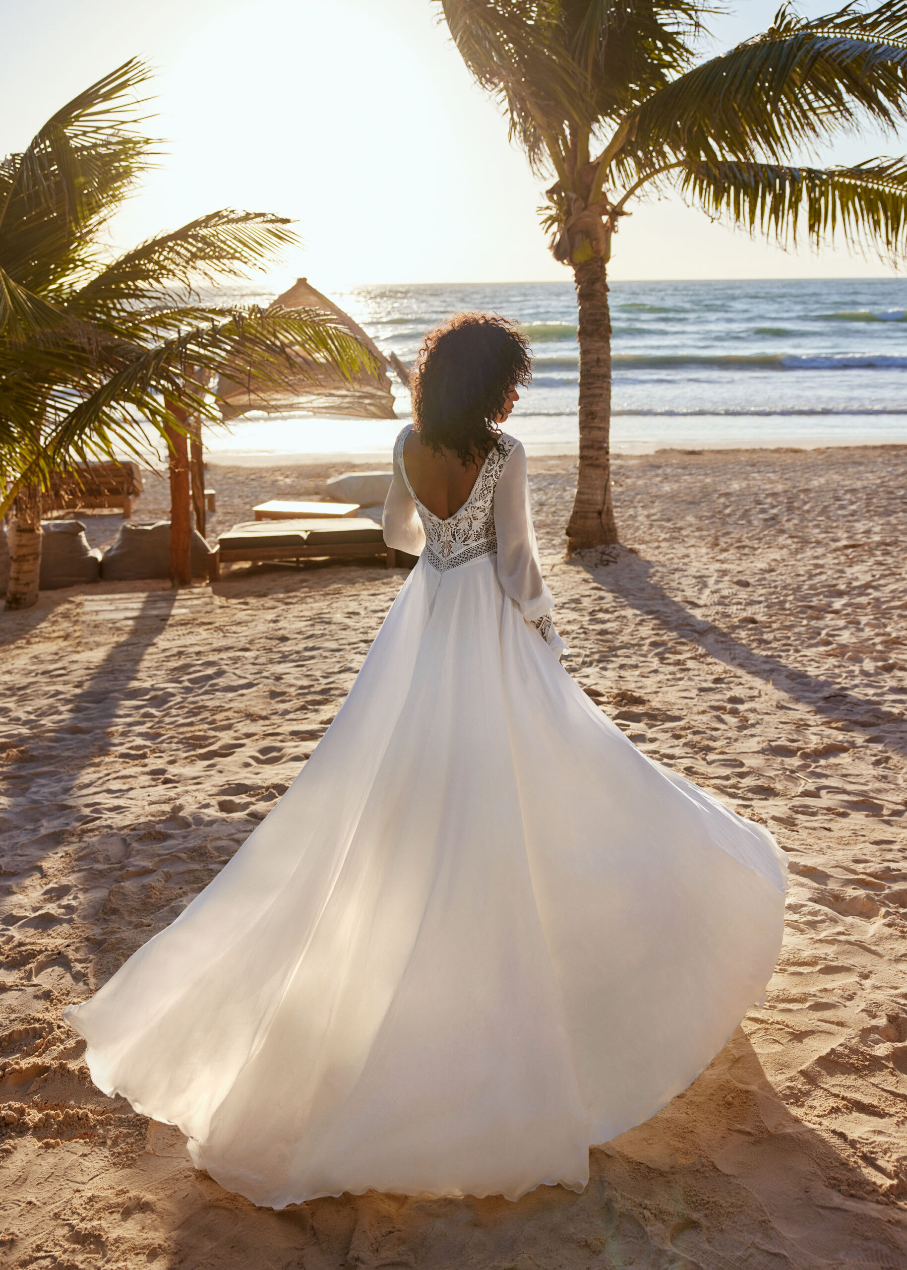Hervé Paris Mystical Bionda robe de mariée fourreau