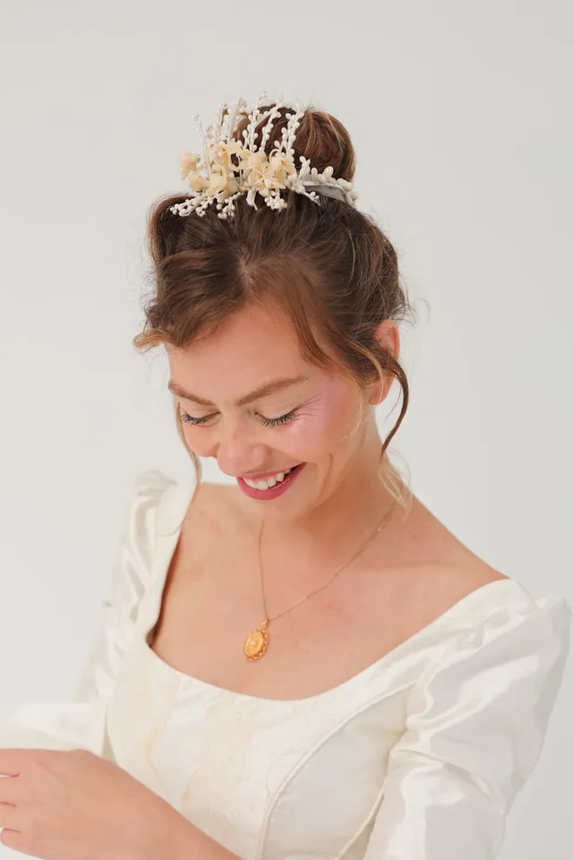 Solène Gisèle Couronne Flora cire crème pour chignon